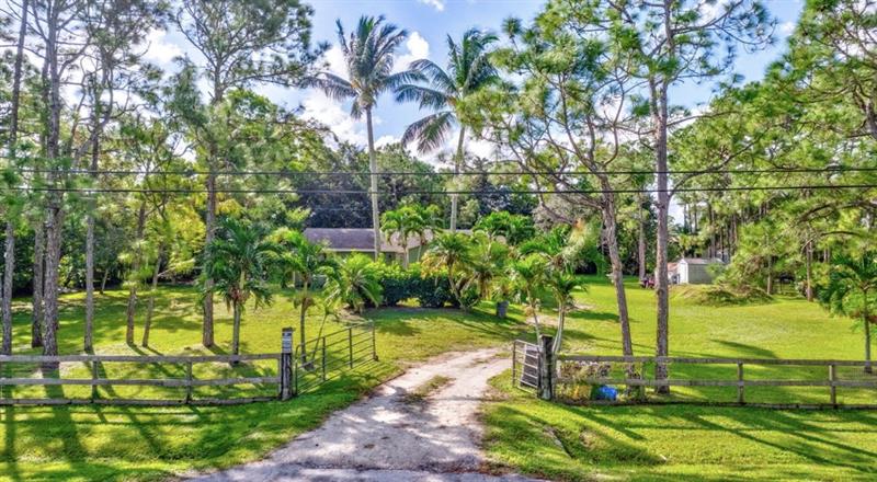 West Palm Beach, Florida, 33411, United States, 4 Bedrooms Bedrooms, ,2 BathroomsBathrooms,Residential,For Sale,1985075