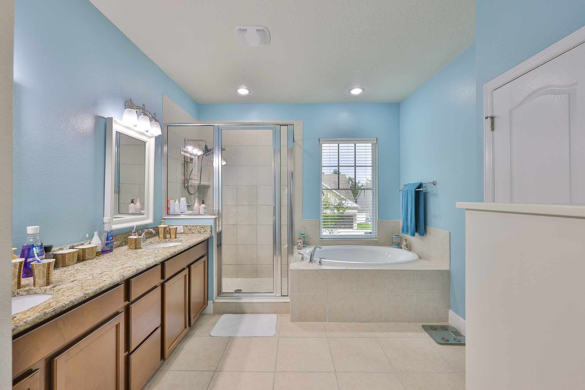 Tampa, Florida, 33616, United States, 3 Bedrooms Bedrooms, ,3 BathroomsBathrooms,Residential,For Sale,1981875