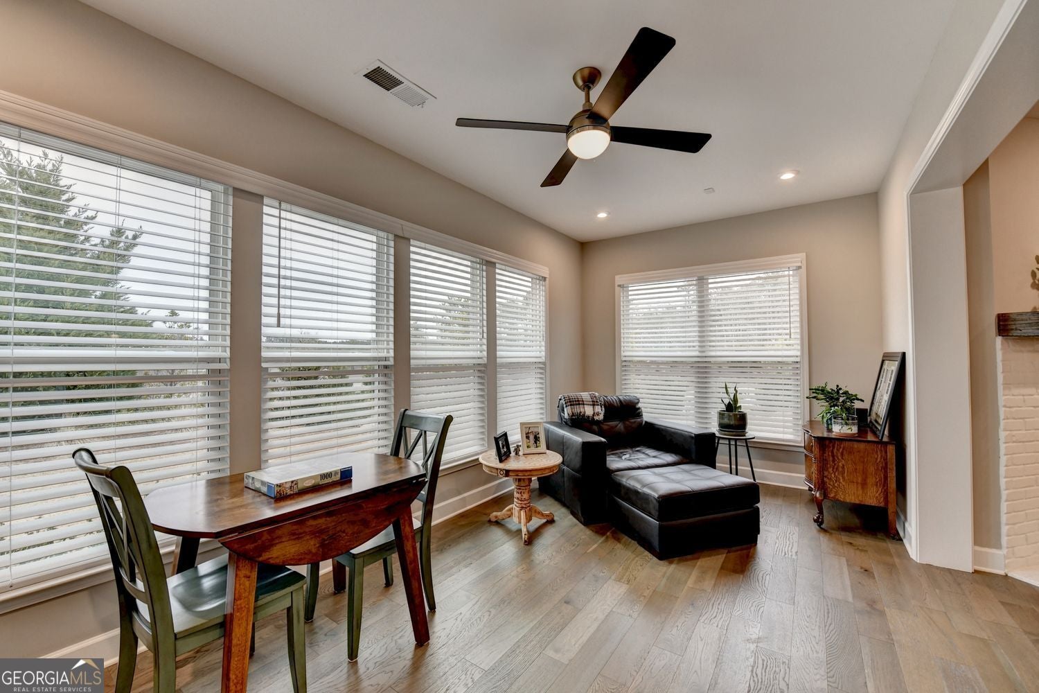 Greensboro, Georgia, 30642, United States, 2 Bedrooms Bedrooms, ,3 BathroomsBathrooms,Residential,For Sale,2017399