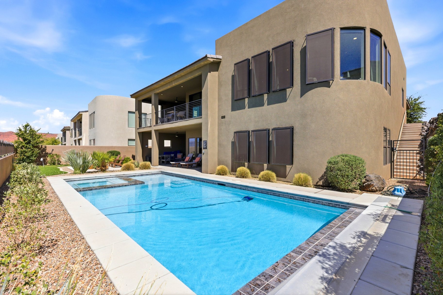  Desert Fairway Retreat with Short Term Investment Opportunity - 物件實景