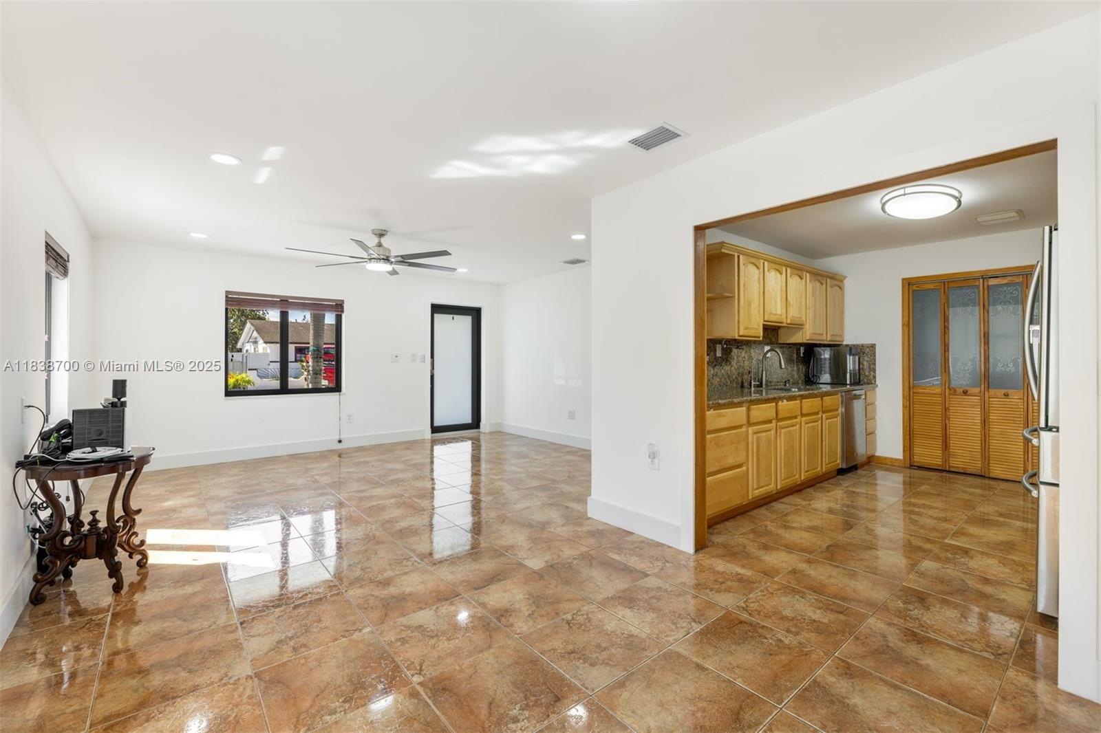 Homestead, Florida, 33033, United States, 3 Bedrooms Bedrooms, ,2 BathroomsBathrooms,Residential,For Sale,1891236