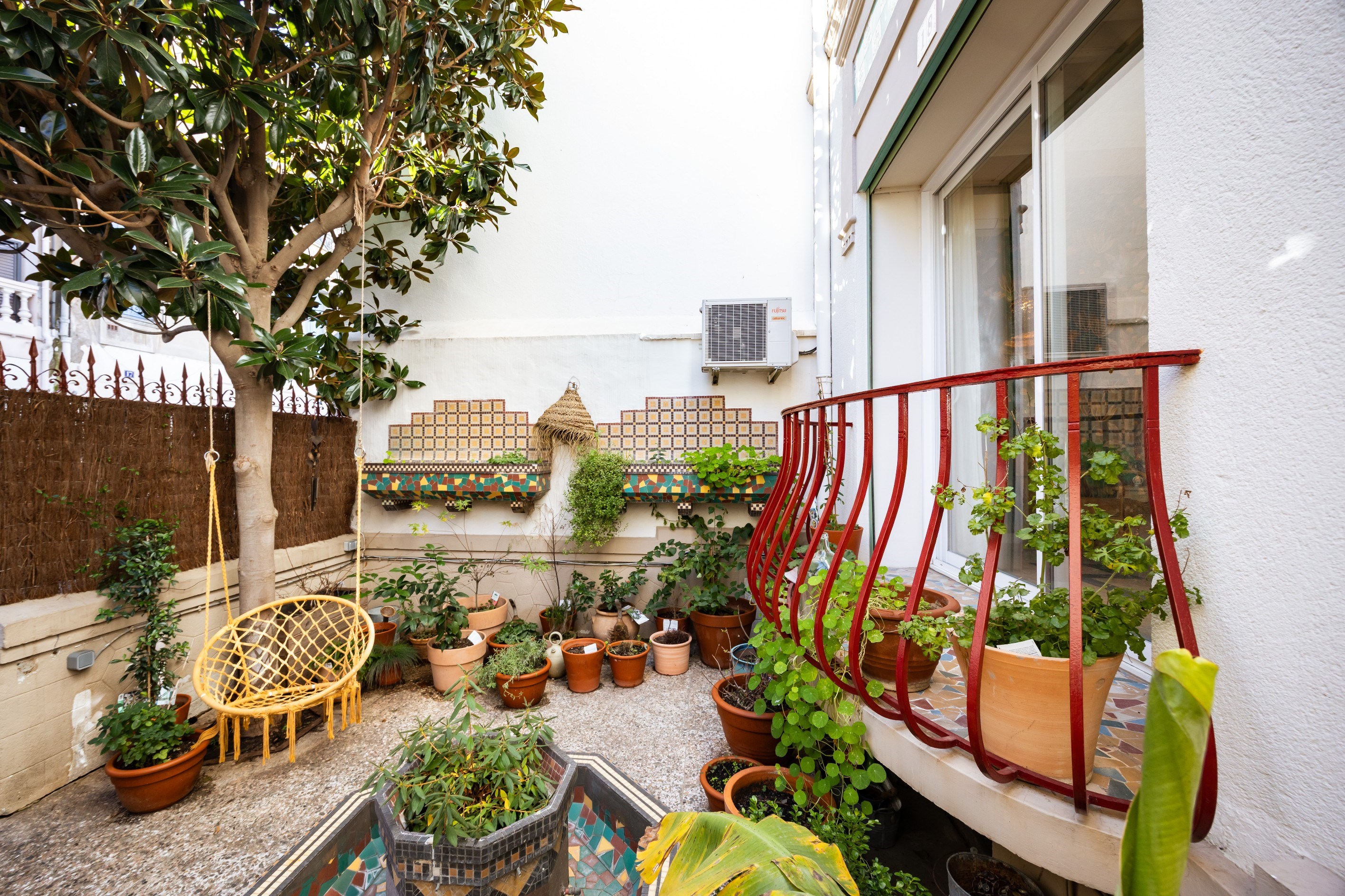  Light-Filled Town House with 4 Bedrooms and Study, City Centre Perpignan - 物件實景