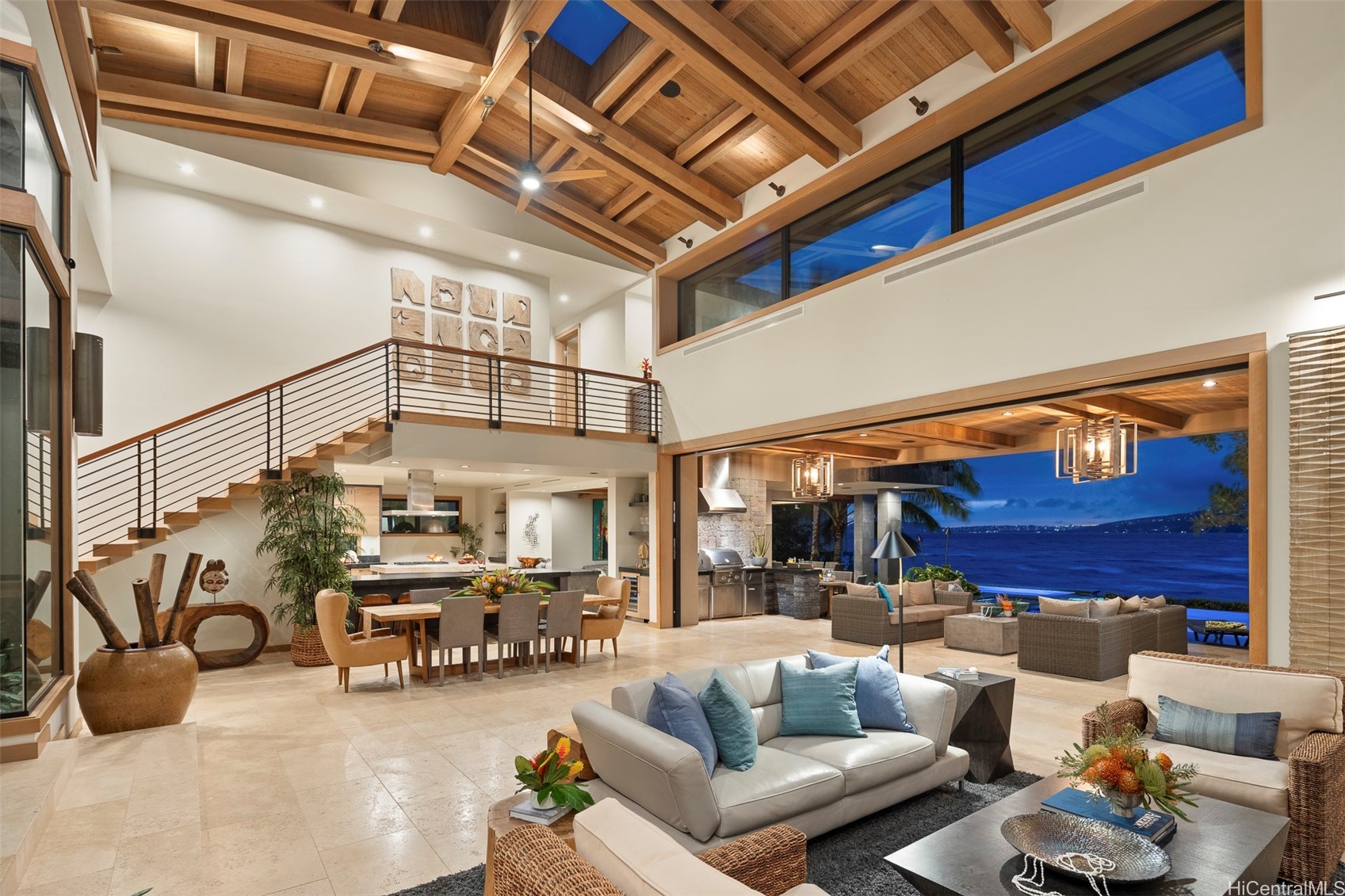 Honolulu, Hawaii, 96825, United States, 6 Bedrooms Bedrooms, ,7 BathroomsBathrooms,Residential,For Sale,1856171