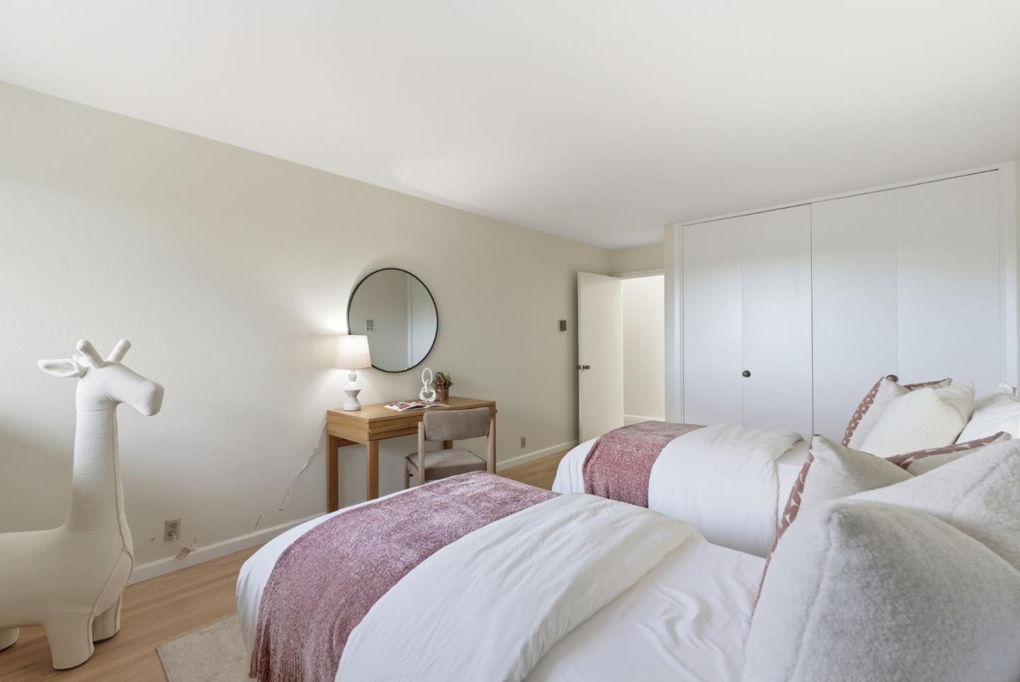 Millbrae, California, 94030, United States, 4 Bedrooms Bedrooms, ,3 BathroomsBathrooms,Residential,For Sale,1989349