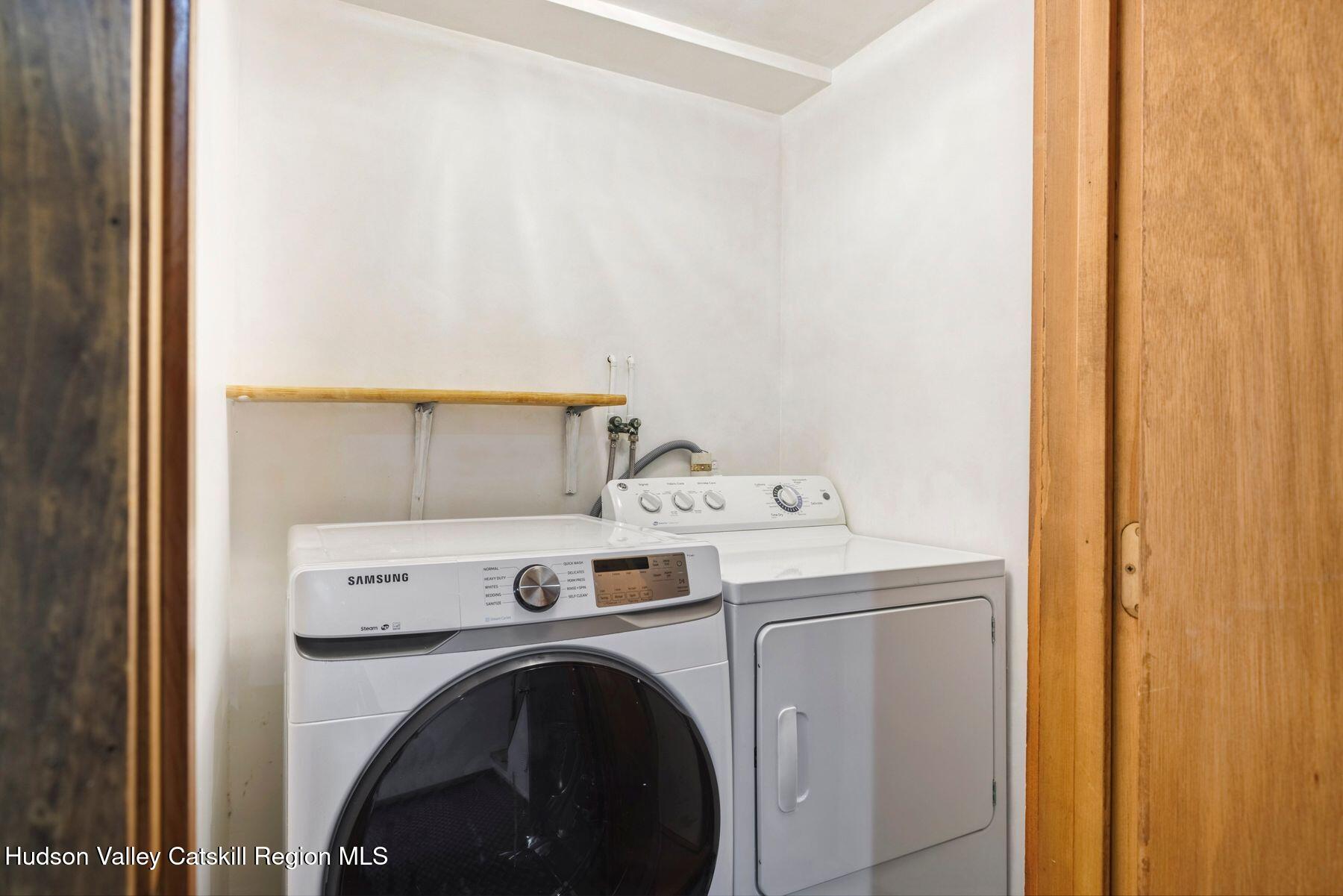 Pine Hill, New York, 12441, United States, 3 Bedrooms Bedrooms, ,3 BathroomsBathrooms,Residential,For Sale,2000857