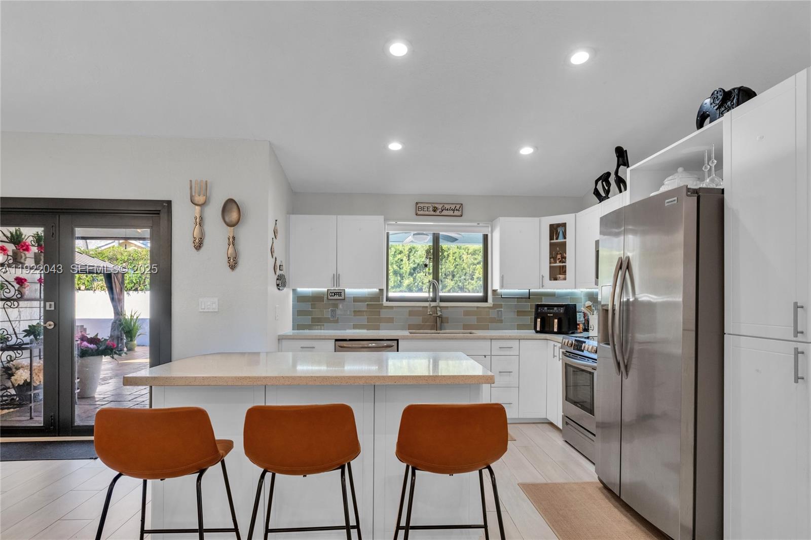 Miami Lakes, Florida, 33016, United States, 3 Bedrooms Bedrooms, ,3 BathroomsBathrooms,Residential,For Sale,2002198