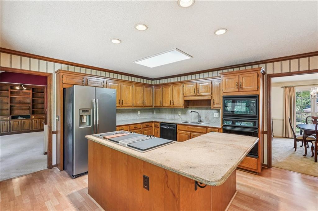 Peachtree Corners, Georgia, 30092, United States, 3 Bedrooms Bedrooms, ,3 BathroomsBathrooms,Residential,For Sale,1976168