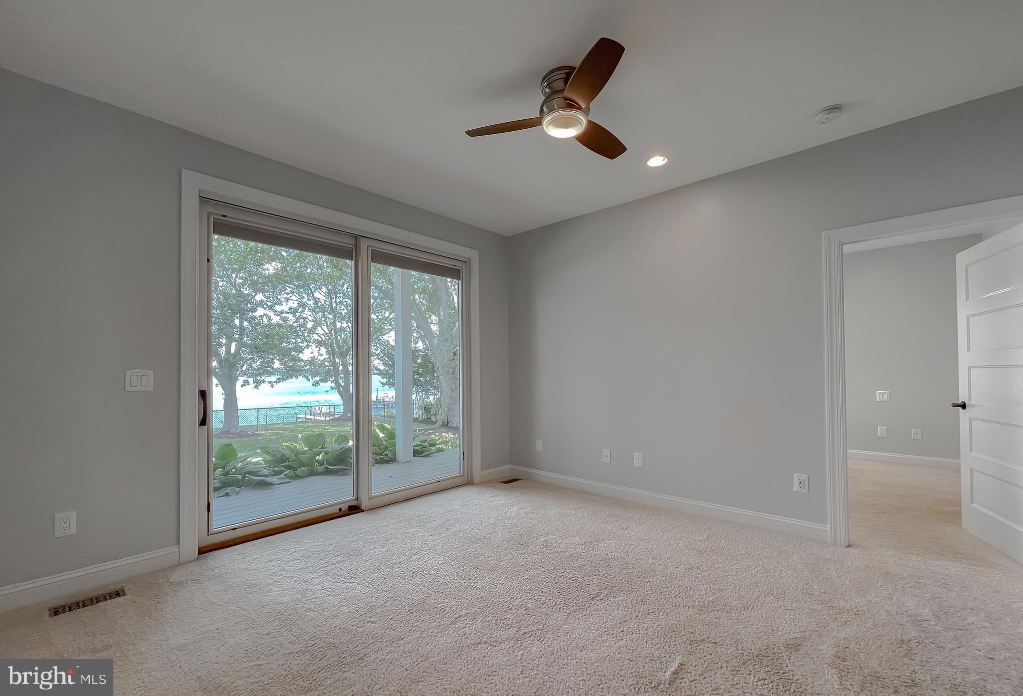 Hollywood, Maryland, 20636, United States, 5 Bedrooms Bedrooms, ,5 BathroomsBathrooms,Residential,For Sale,1914184