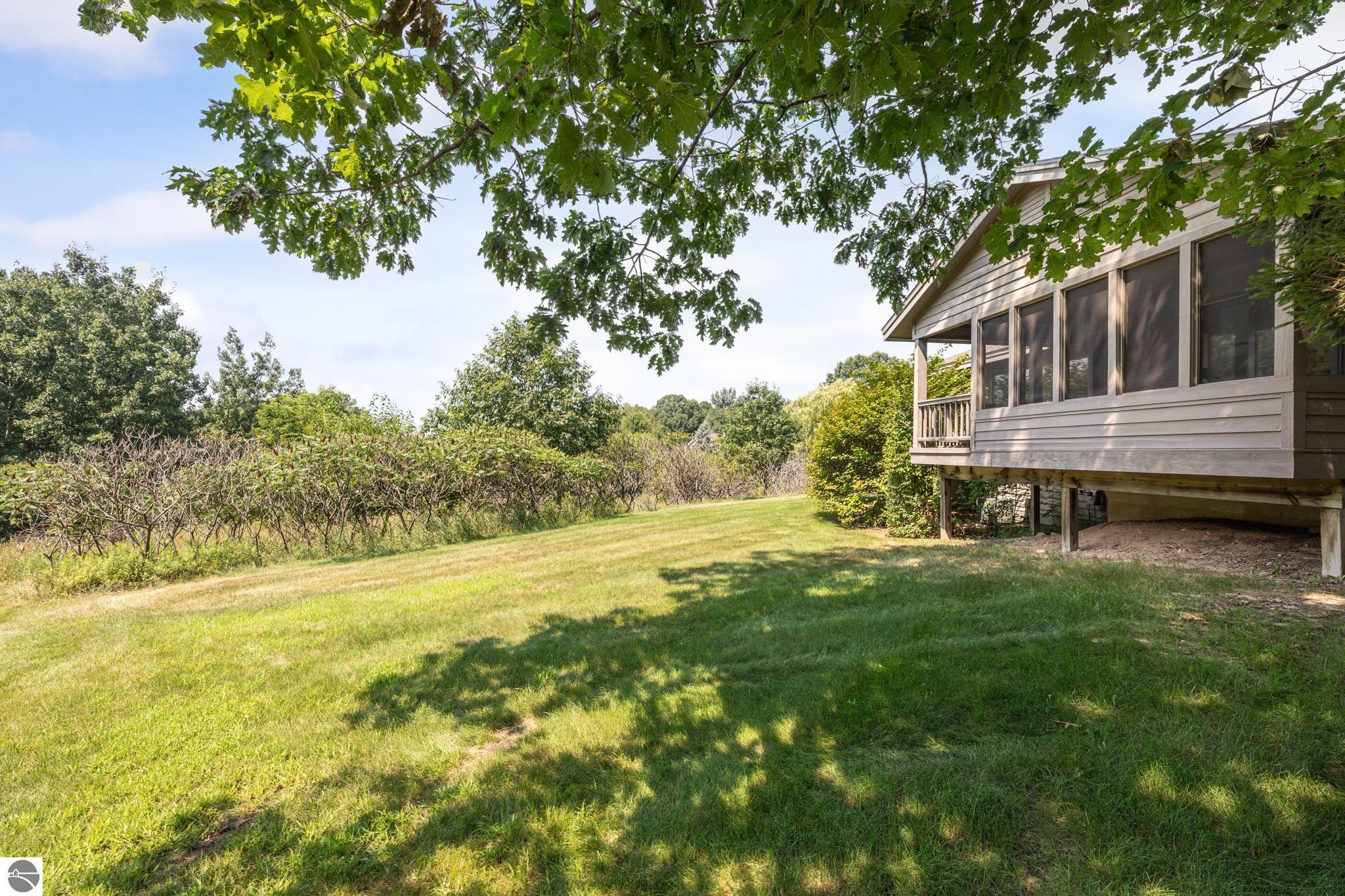 Traverse City, Michigan, 49686-1962, United States, 3 Bedrooms Bedrooms, ,2 BathroomsBathrooms,Residential,For Sale,1950100
