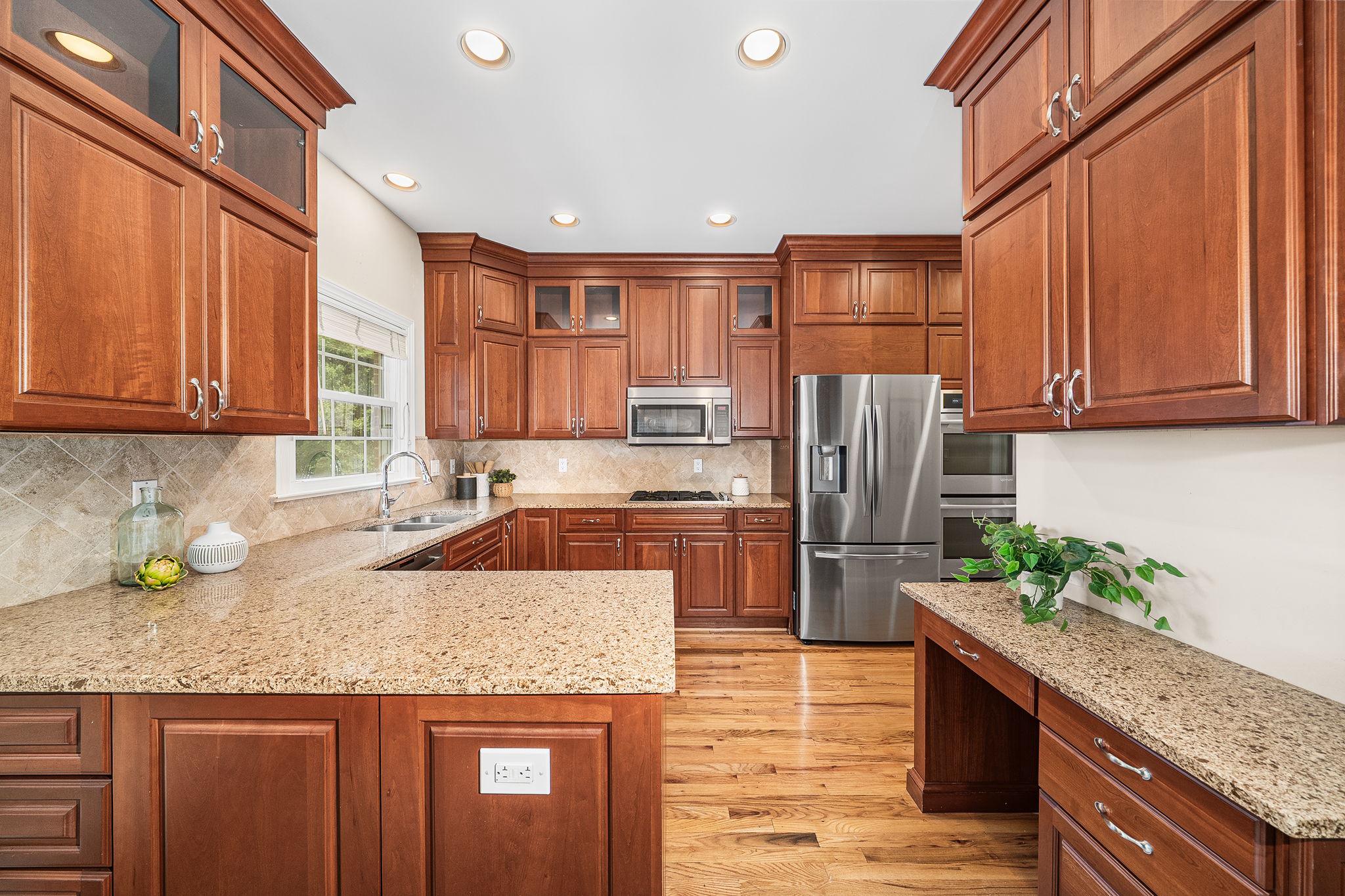  1588 N Colonial Terrace, Arlington, VA, 22209 - 物件實景