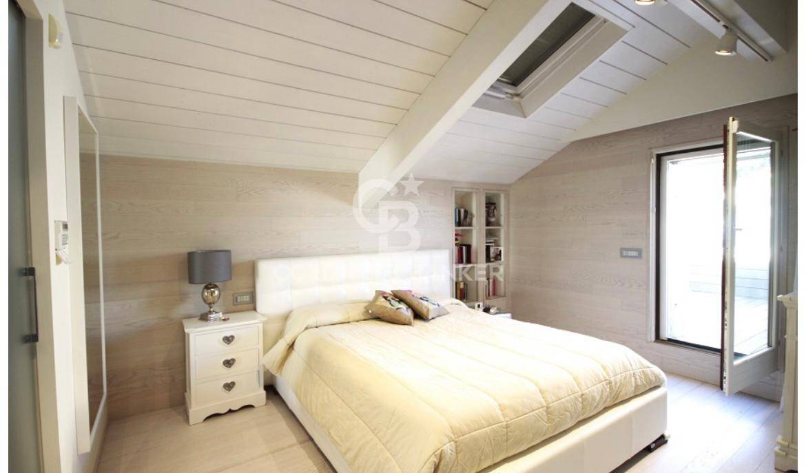 Riccione, Rimini, 47036, IT, 2 Bedrooms Bedrooms, ,3 BathroomsBathrooms,Residential,For Sale,1739024