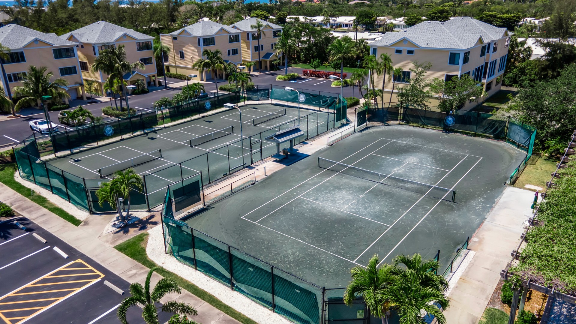 Longboat Key, Florida, 34228, United States, 2 Bedrooms Bedrooms, ,3 BathroomsBathrooms,Residential,For Sale,1923234