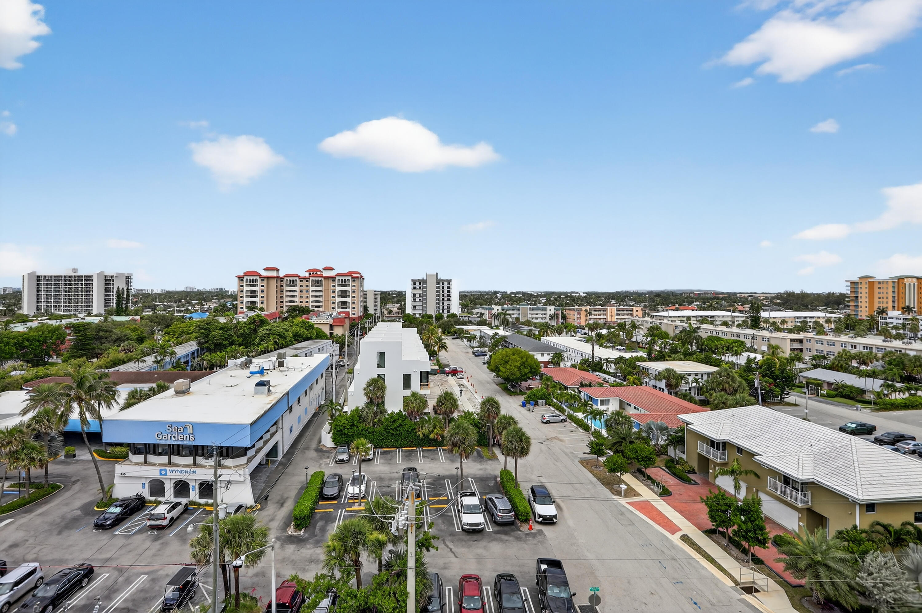 Pompano Beach, Florida, 33062, United States, 3 Bedrooms Bedrooms, ,5 BathroomsBathrooms,Residential,For Sale,1850306