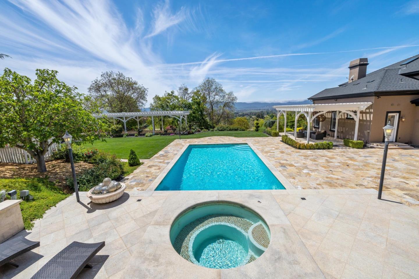 Gilroy, California, 95020, United States, 4 Bedrooms Bedrooms, ,4 BathroomsBathrooms,Residential,For Sale,1912112