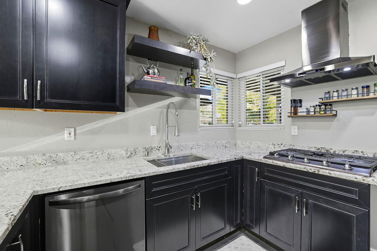 Sacramento, California, 95826, United States, 3 Bedrooms Bedrooms, ,2 BathroomsBathrooms,Residential,For Sale,1968720