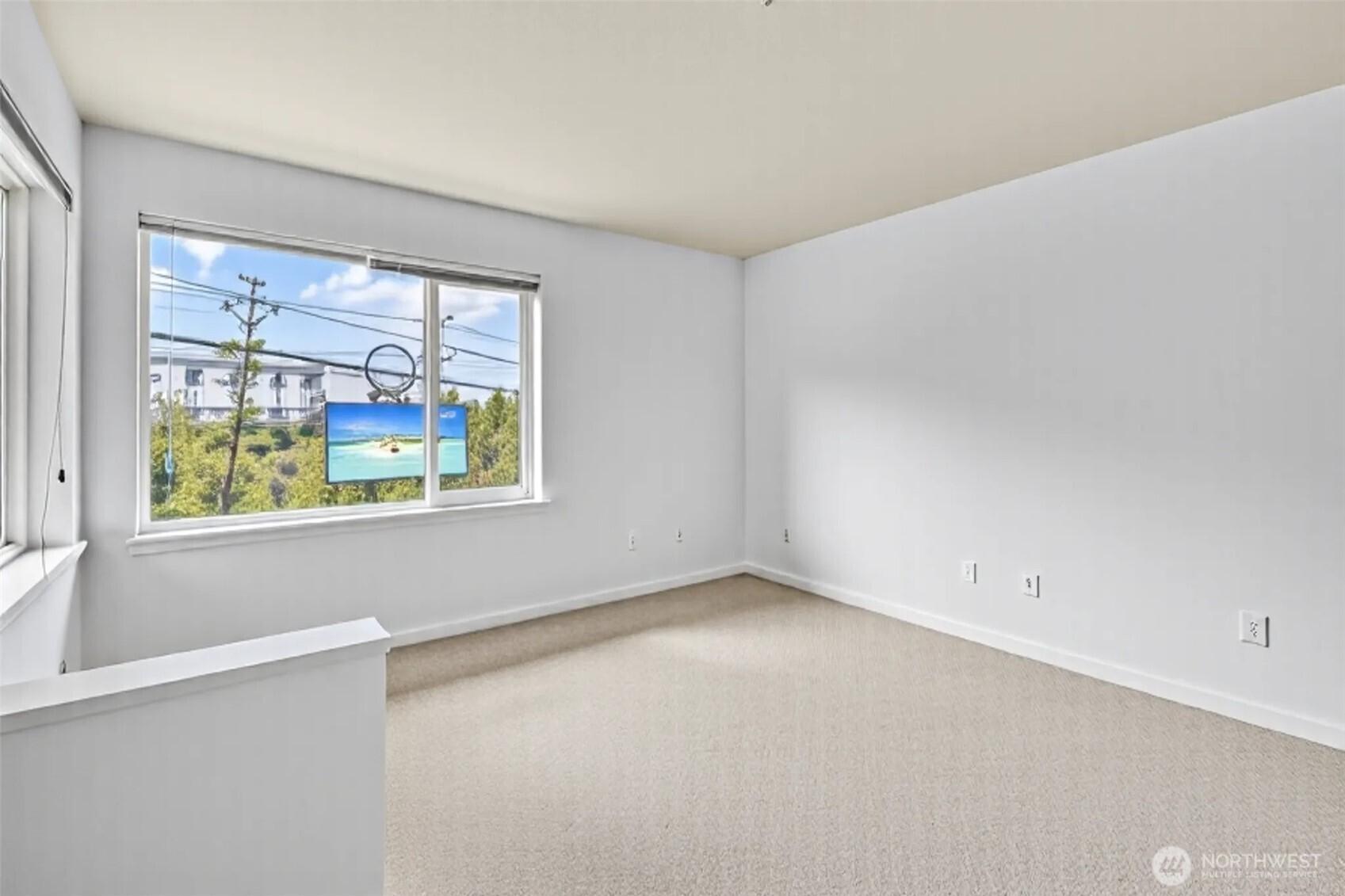 SEATTLE, Washington, 98119, United States, 3 Bedrooms Bedrooms, ,2 BathroomsBathrooms,Residential,For Sale,1762167