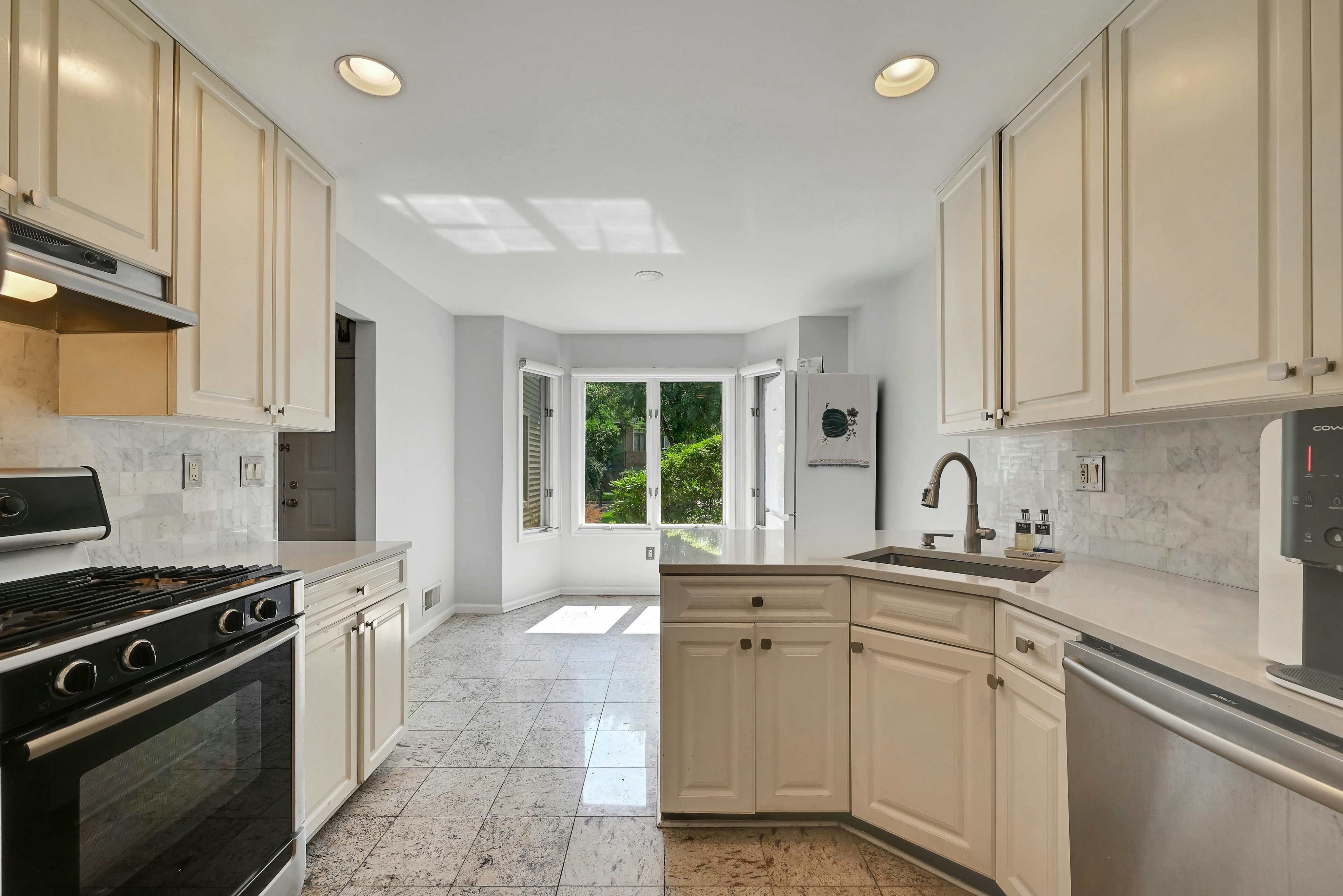  91 Old Tappan Road, Old Tappan, NJ 07675 - 物件實景