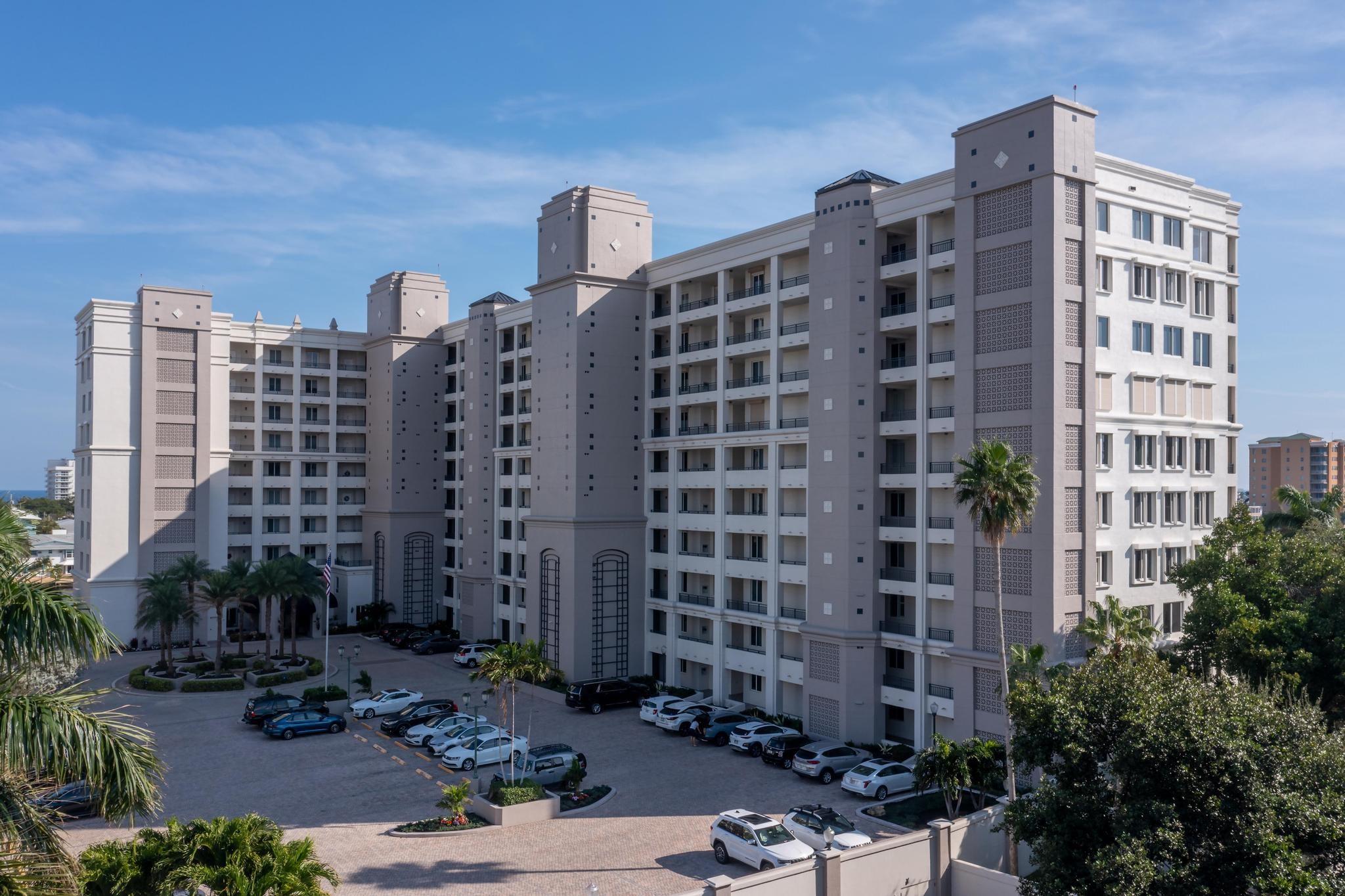 Pompano Beach, Florida, 33062, United States, 2 Bedrooms Bedrooms, ,3 BathroomsBathrooms,Residential,For Sale,1978279