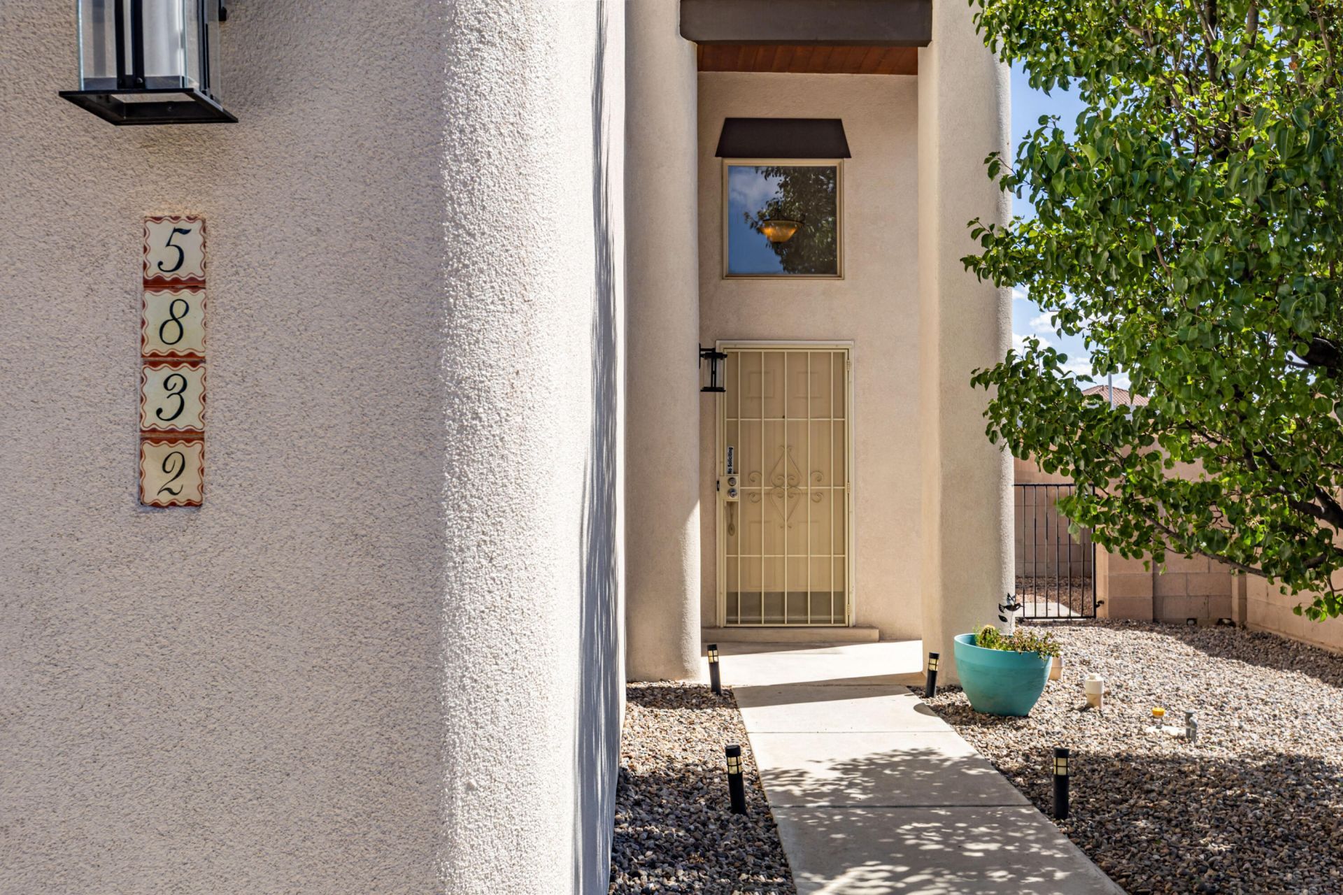 Ermemin Ave, Albuquerque, NM 87114 #1