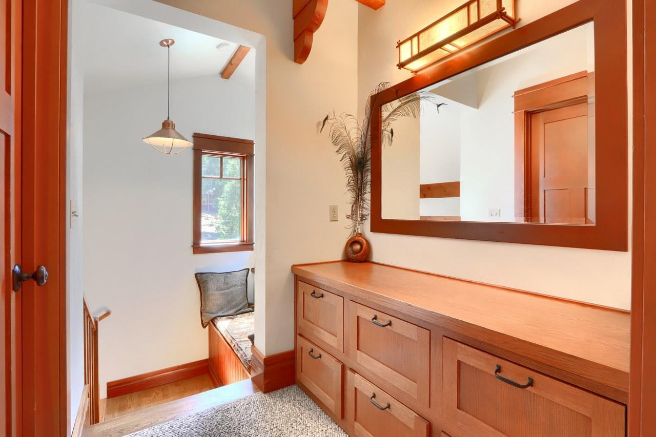 Yosemite West, California, 95389, United States, 3 Bedrooms Bedrooms, ,2 BathroomsBathrooms,Residential,For Sale,2005535