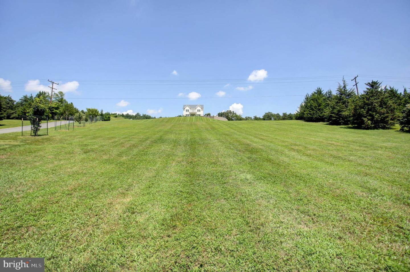 Big Pool, Maryland, 21711, United States, 5 Bedrooms Bedrooms, ,4 BathroomsBathrooms,Residential,For Sale,1897017