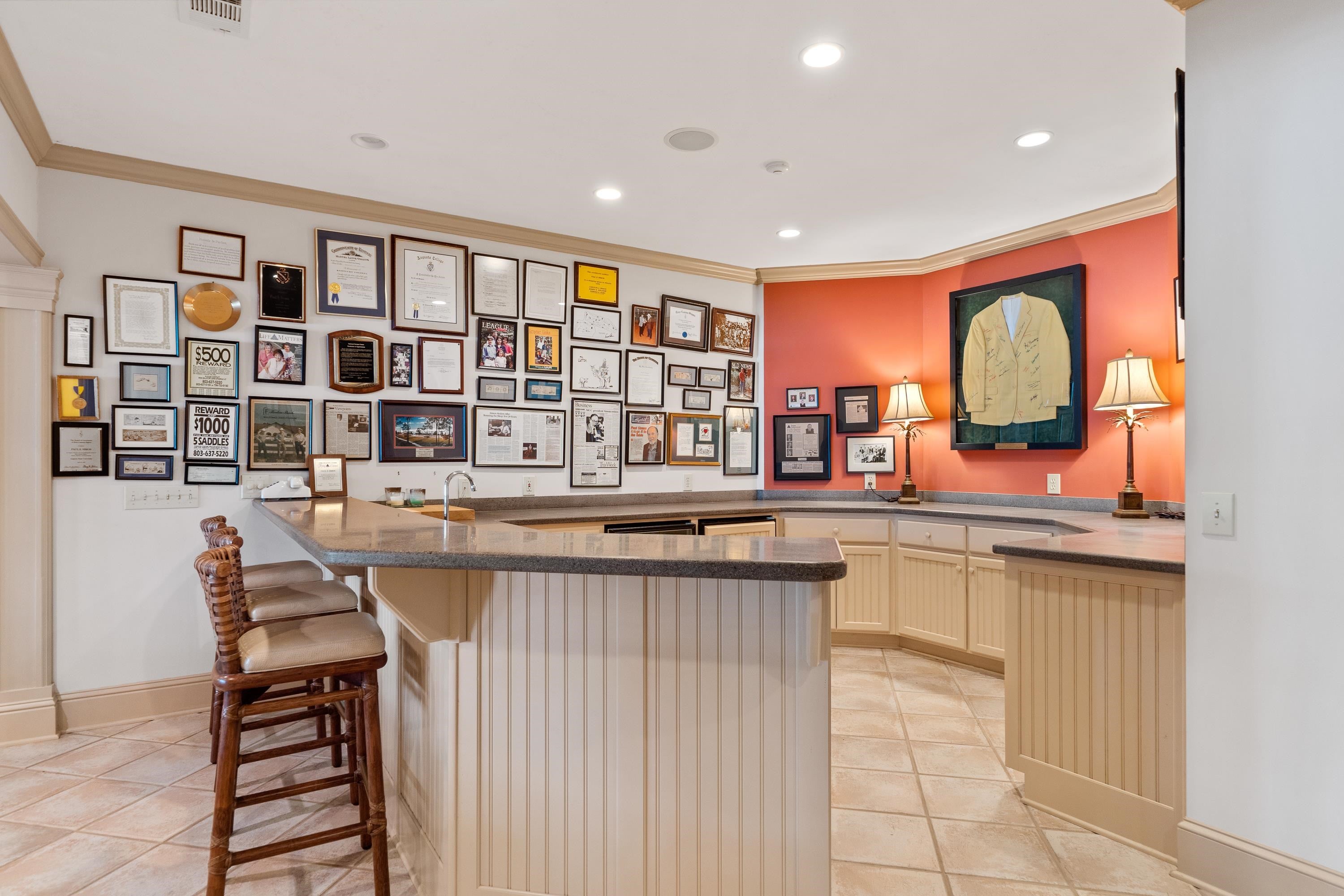 Greensboro, Georgia, 30642, United States, 7 Bedrooms Bedrooms, ,8 BathroomsBathrooms,Residential,For Sale,1984932