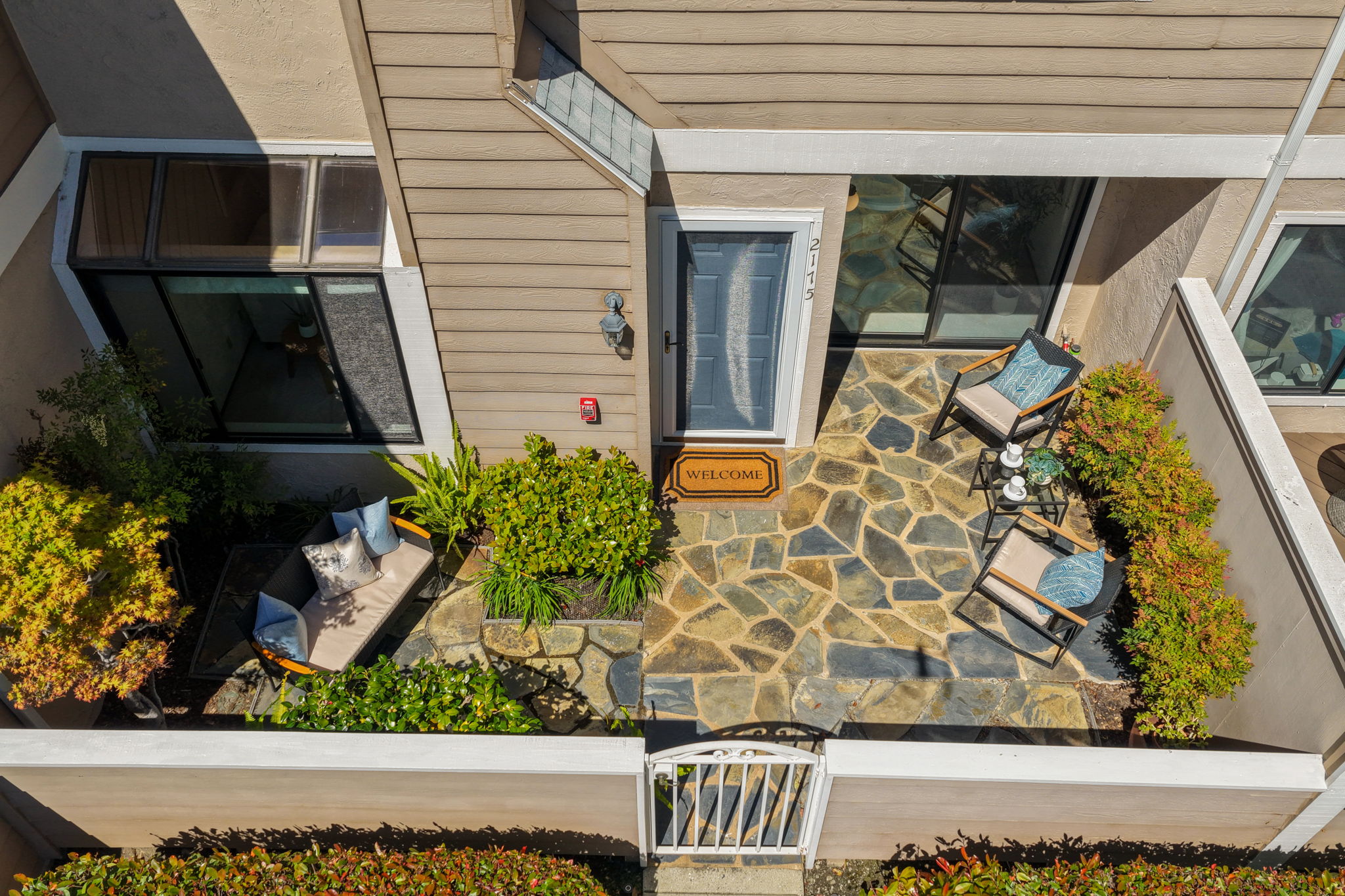  Waterfront Townhome-Style Condo - 物件實景