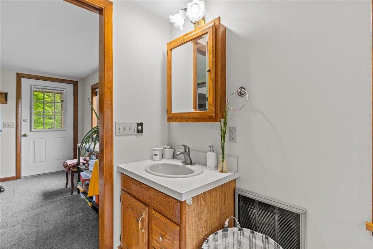 Stowe, Vermont, 05672, United States, ,Residential,For Sale,1848989