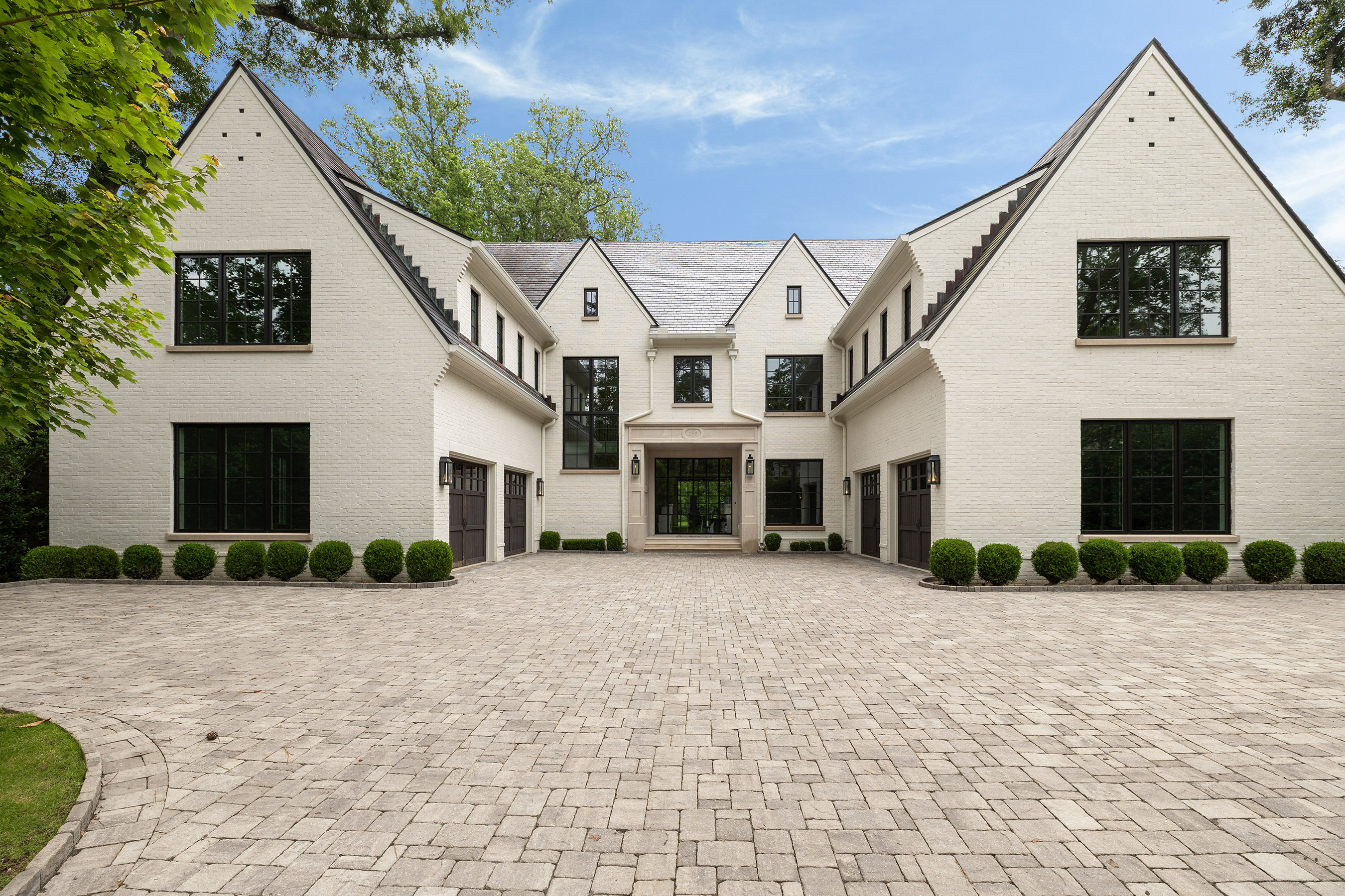  Exquisite Estate Home Moments from Chastain Park - 物件實景