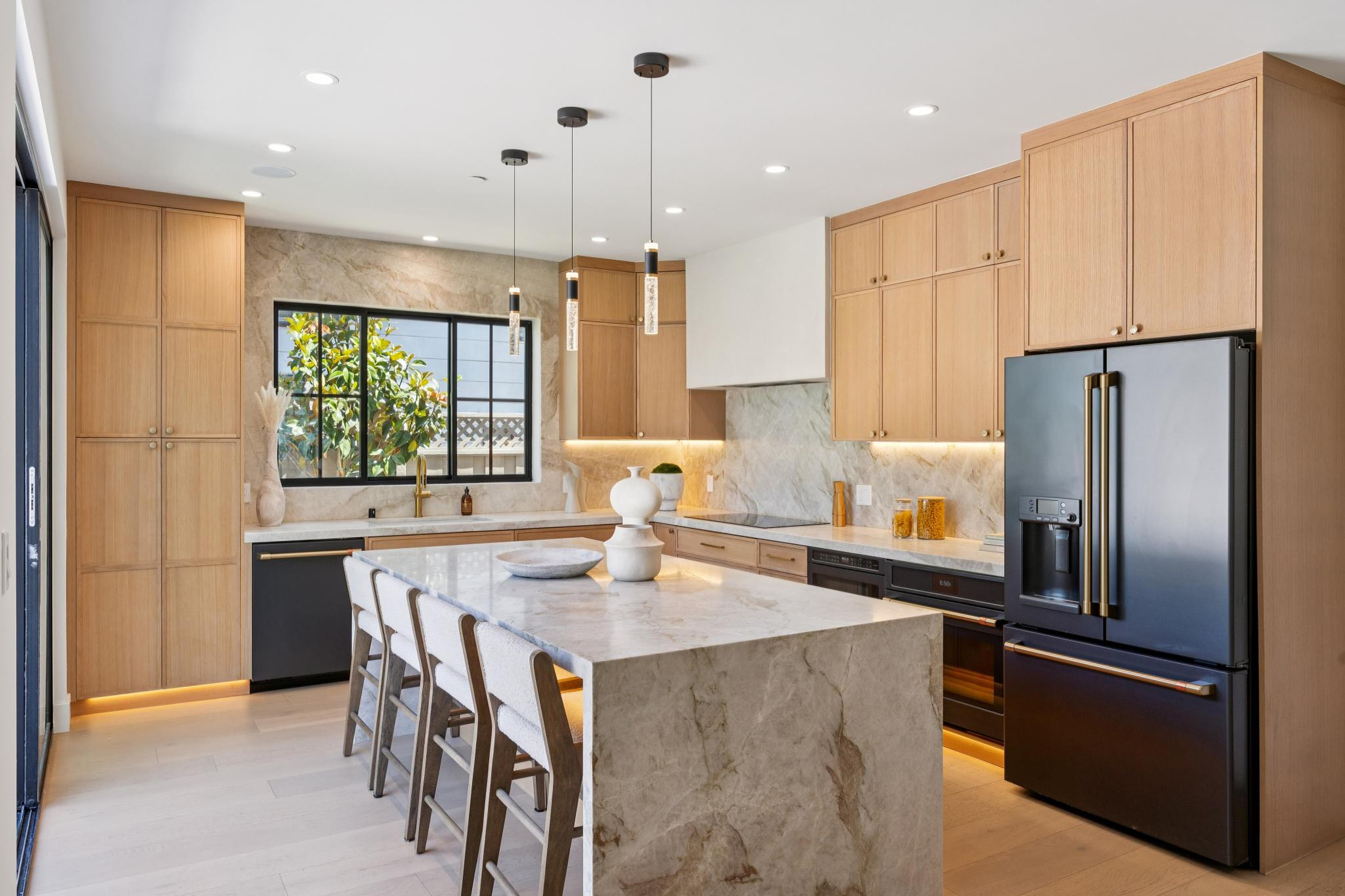  401 Grand Street, Redwood City, CA 94062 - 物件實景