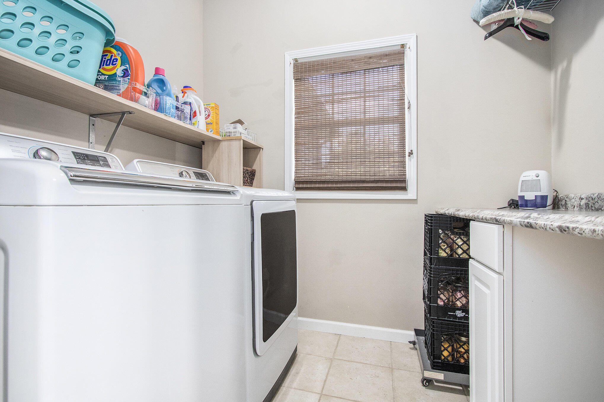 Edwardsburg, Michigan, 49112, United States, 6 Bedrooms Bedrooms, ,4 BathroomsBathrooms,Residential,For Sale,1940260