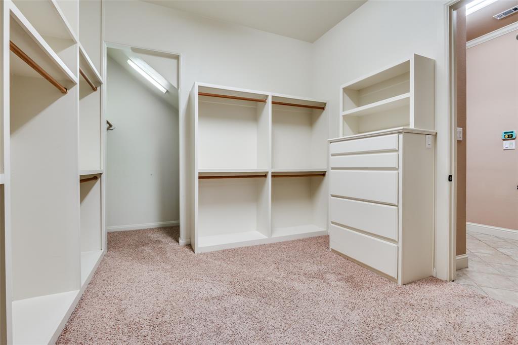 Desoto, Texas, 75115, United States, 3 Bedrooms Bedrooms, ,3 BathroomsBathrooms,Residential,For Sale,1998043