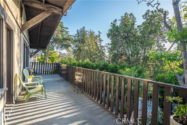Los Angeles, California, 90016, United States, 4 Bedrooms Bedrooms, ,2 BathroomsBathrooms,Residential,For Sale,1850746