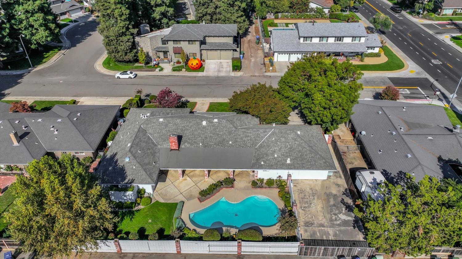 Turlock, California, 95382, United States, 3 Bedrooms Bedrooms, ,3 BathroomsBathrooms,Residential,For Sale,1978392