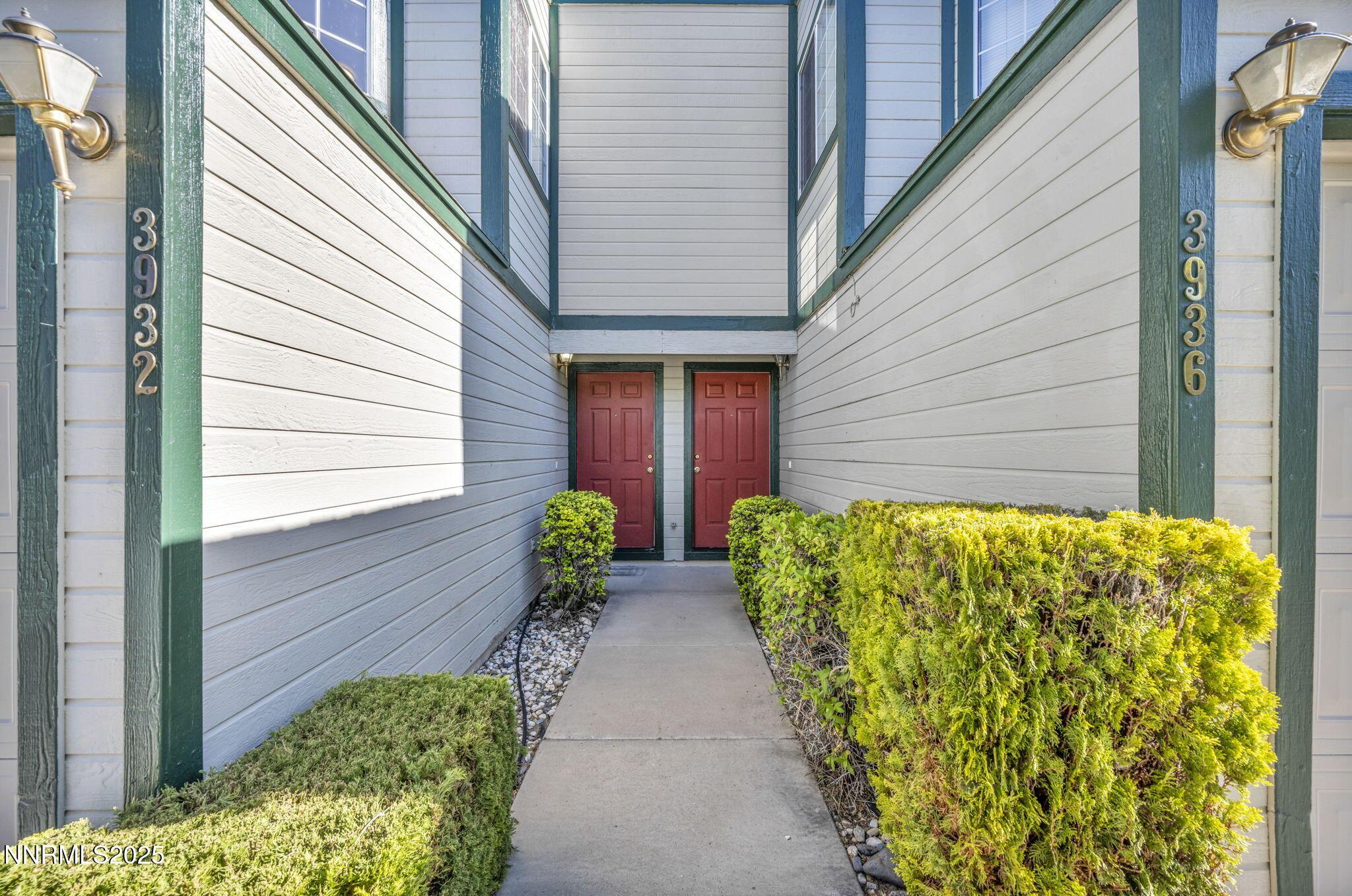 Carson City, Nevada, 89701, United States, ,Residential,For Sale,1826938