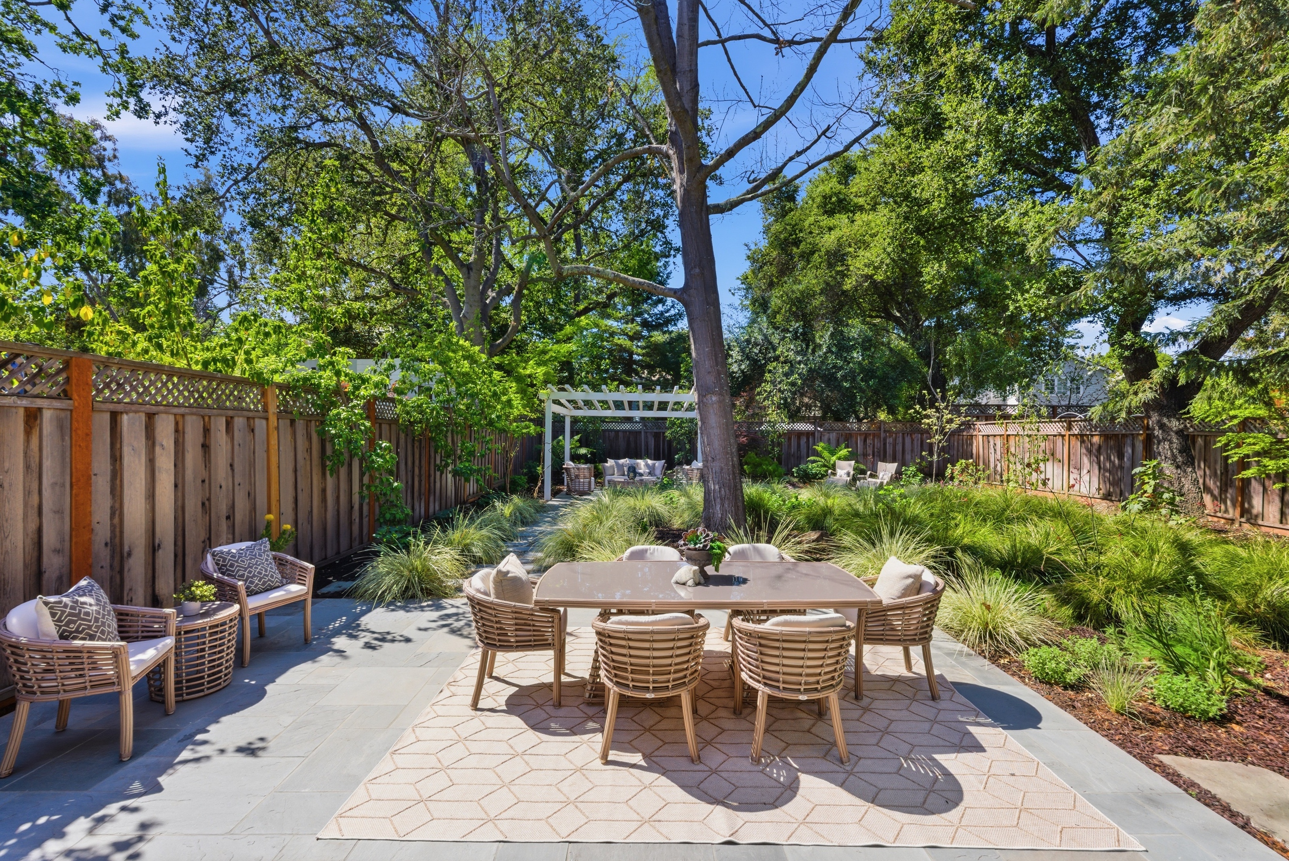  Classic Craftsman Home - 物件實景