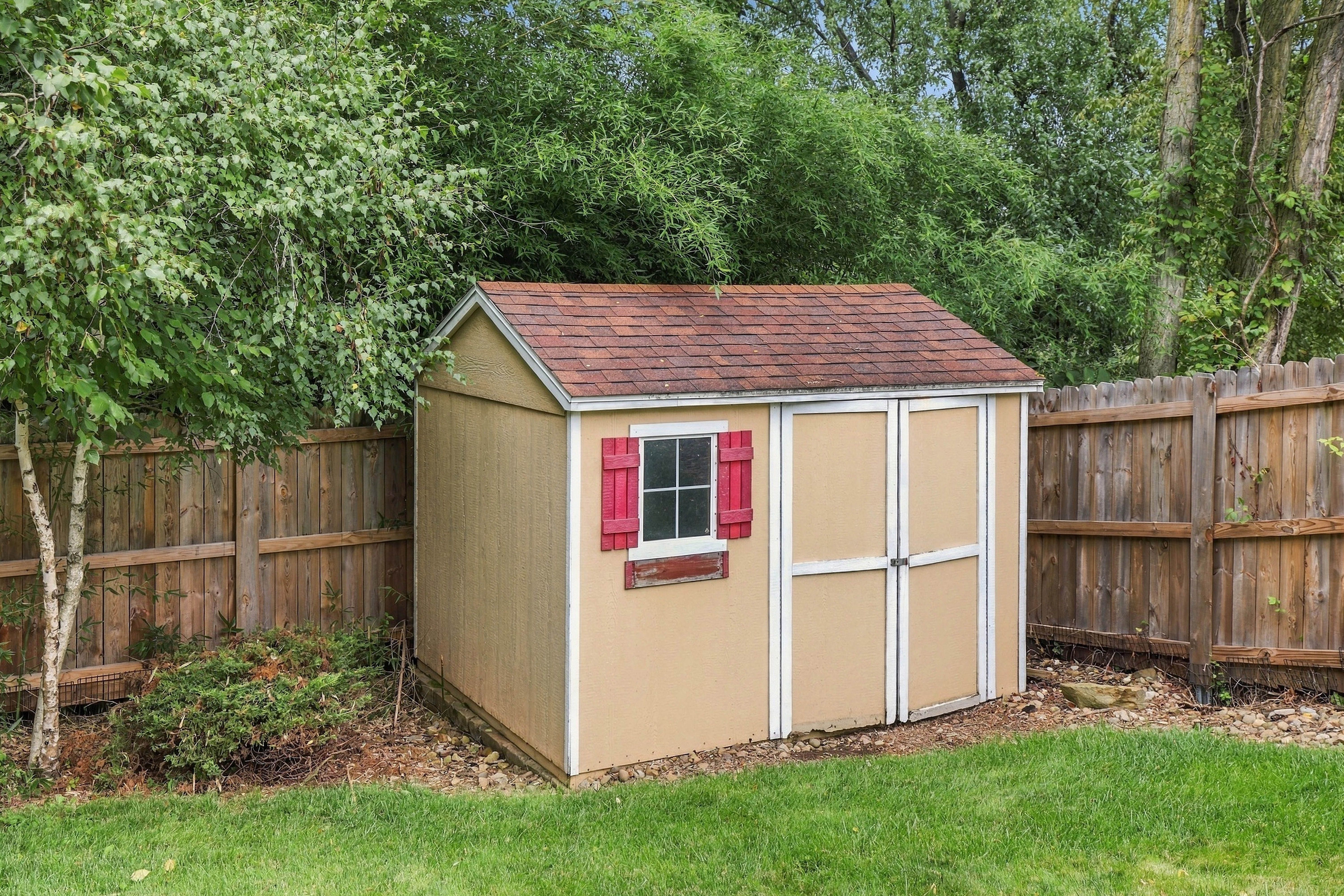  715 Maple Street, West Mifflin, PA 15122 - 物件實景