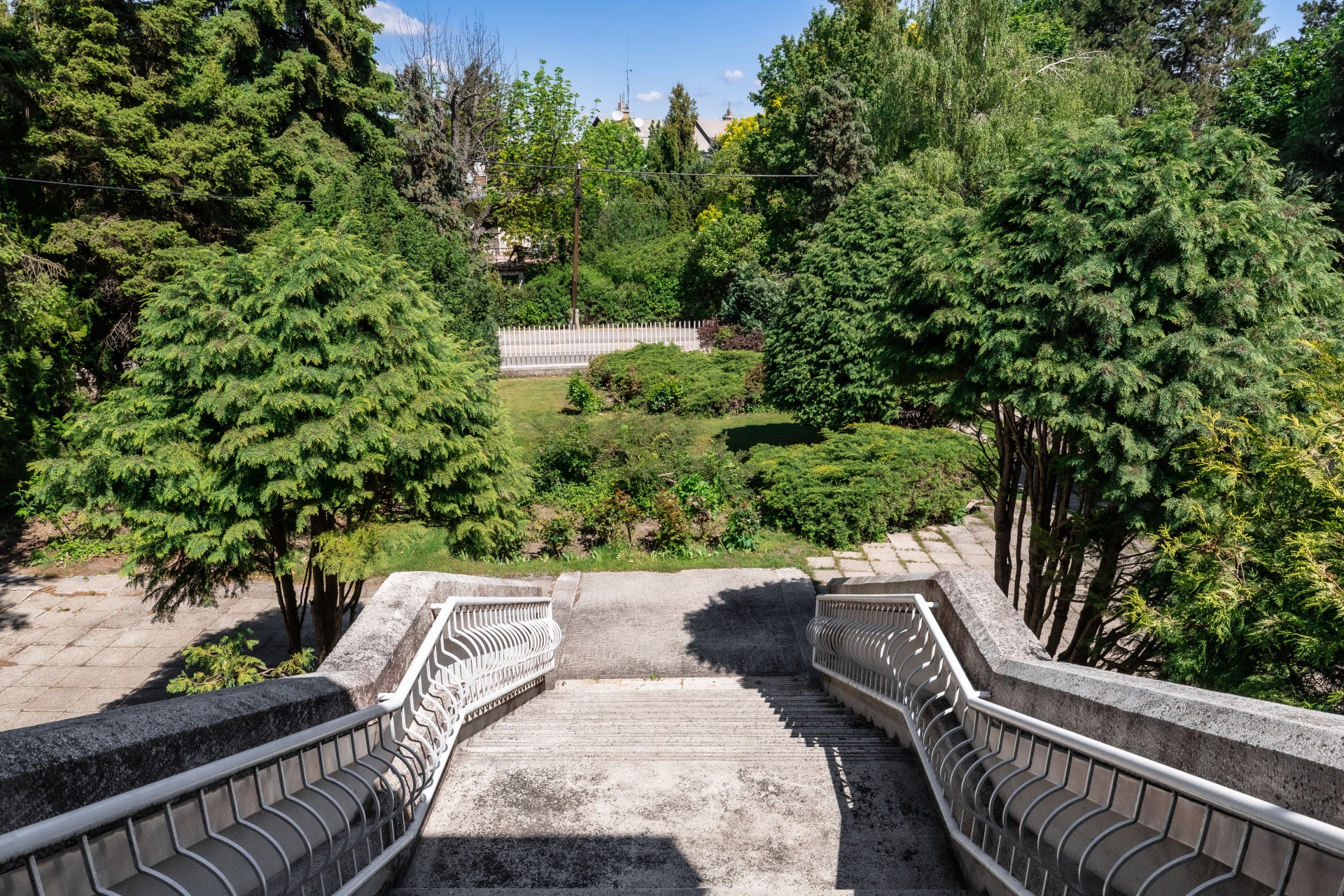  Prestigious Semi-Detached Villa with Pool in Budapest’s Exclusive Buda Hills - 物件實景