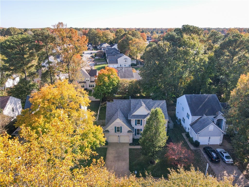 Yorktown, Virginia, 23693, United States, 6 Bedrooms Bedrooms, ,3 BathroomsBathrooms,Residential,For Sale,1987855