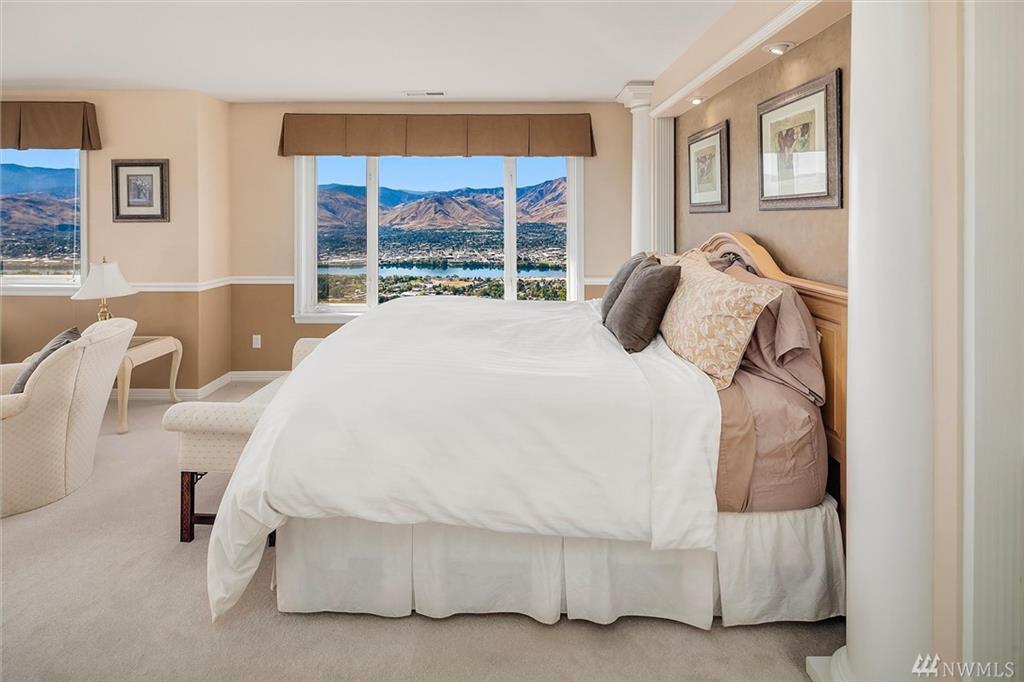 2467 Twin Peaks View, East Wenatchee, Washington, 98802, United States, 4 Bedrooms Bedrooms, ,3 BathroomsBathrooms,Residential,For Sale,2467 Twin Peaks View,1435324