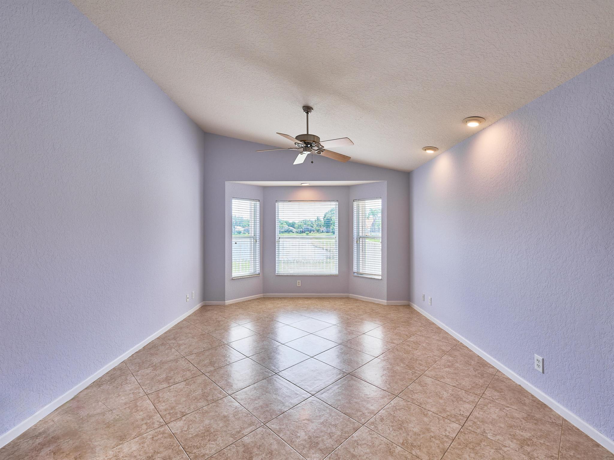 Boynton Beach, Florida, 33437, United States, 3 Bedrooms Bedrooms, ,2 BathroomsBathrooms,Residential,For Sale,1928826