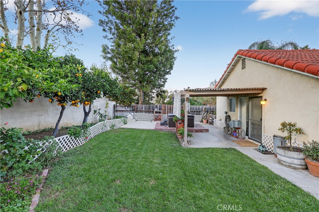 Corona, California, 92883, United States, 4 Bedrooms Bedrooms, ,2 BathroomsBathrooms,Residential,For Sale,2009090