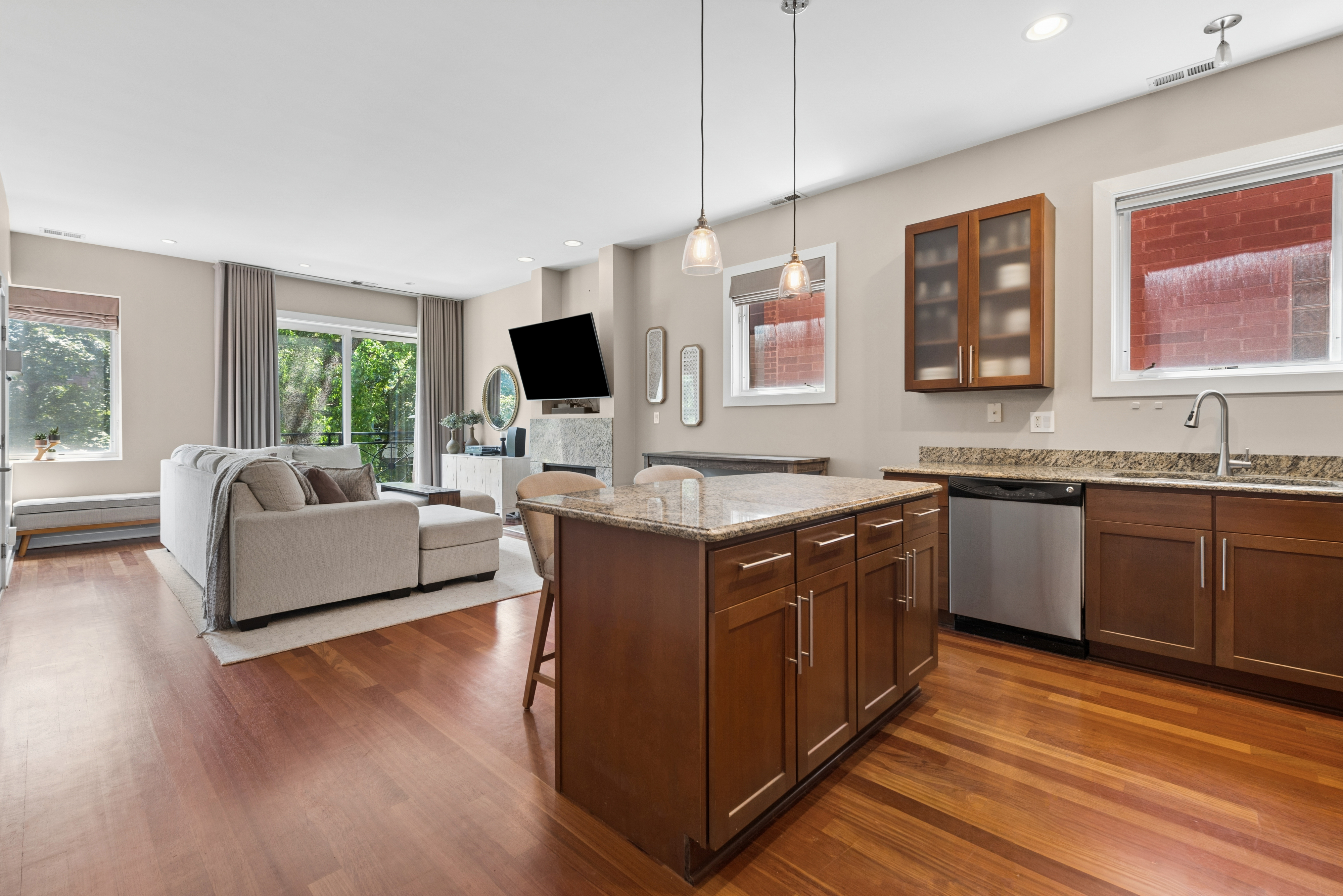  Experience Refined Bucktown Living - 物件實景
