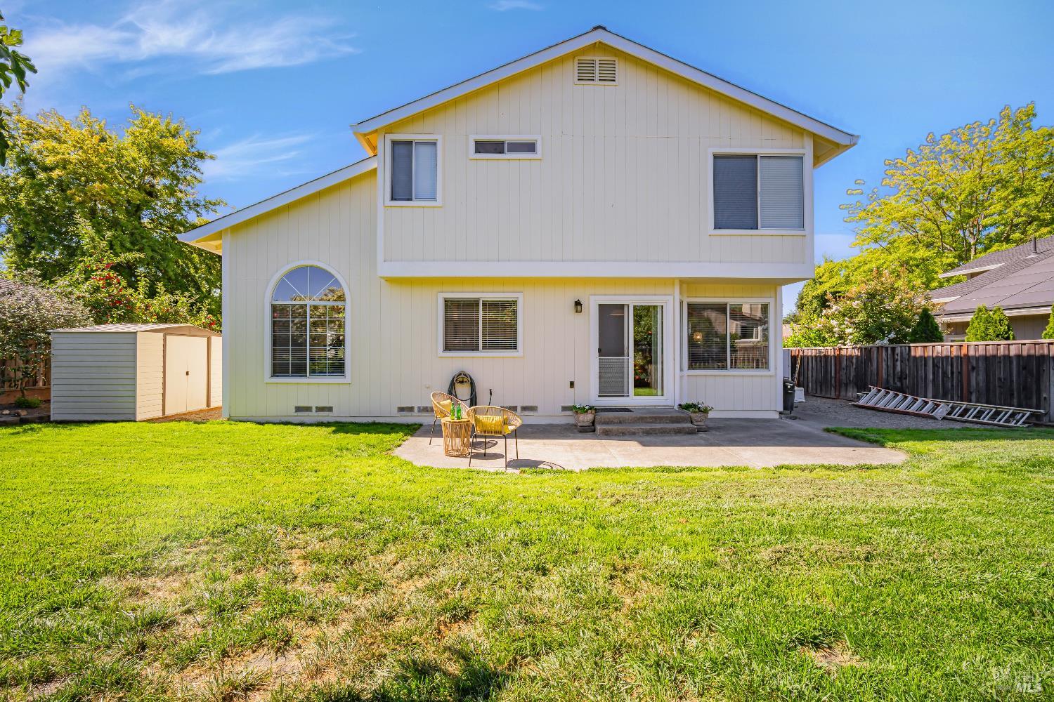 Windsor, California, 95492, United States, 3 Bedrooms Bedrooms, ,3 BathroomsBathrooms,Residential,For Sale,1925439