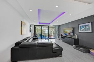 Hillsboro Beach, Florida, 33062, United States, 2 Bedrooms Bedrooms, ,3 BathroomsBathrooms,Residential,For Sale,1975295