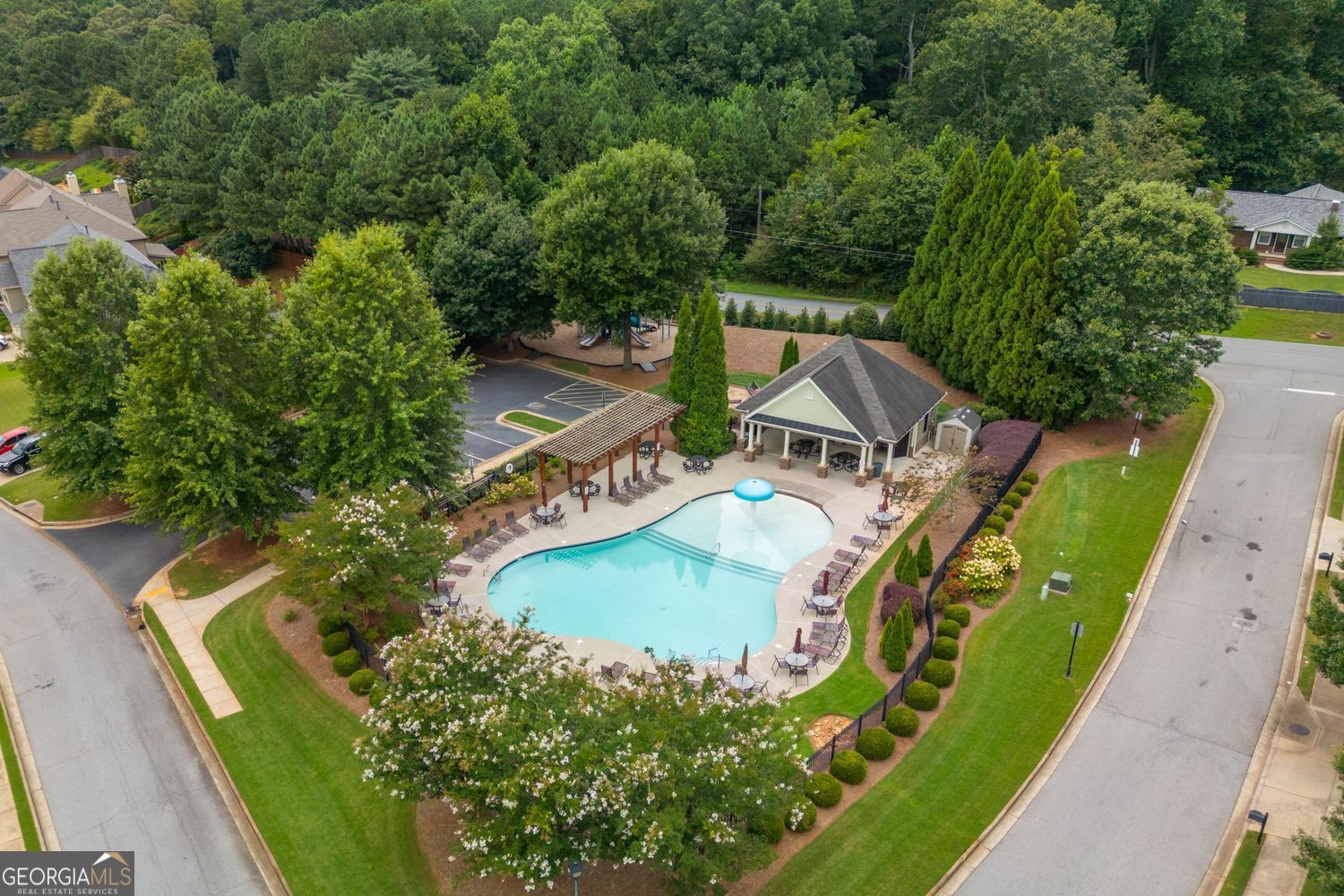 Cumming, Georgia, 30041, United States, 5 Bedrooms Bedrooms, ,3 BathroomsBathrooms,Residential,For Sale,1920285