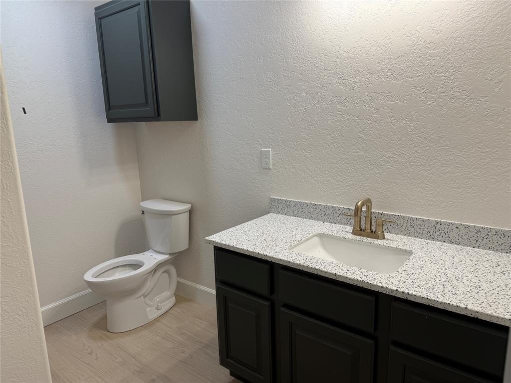 Altus, Oklahoma, 73521, United States, 4 Bedrooms Bedrooms, ,3 BathroomsBathrooms,Residential,For Sale,1980634