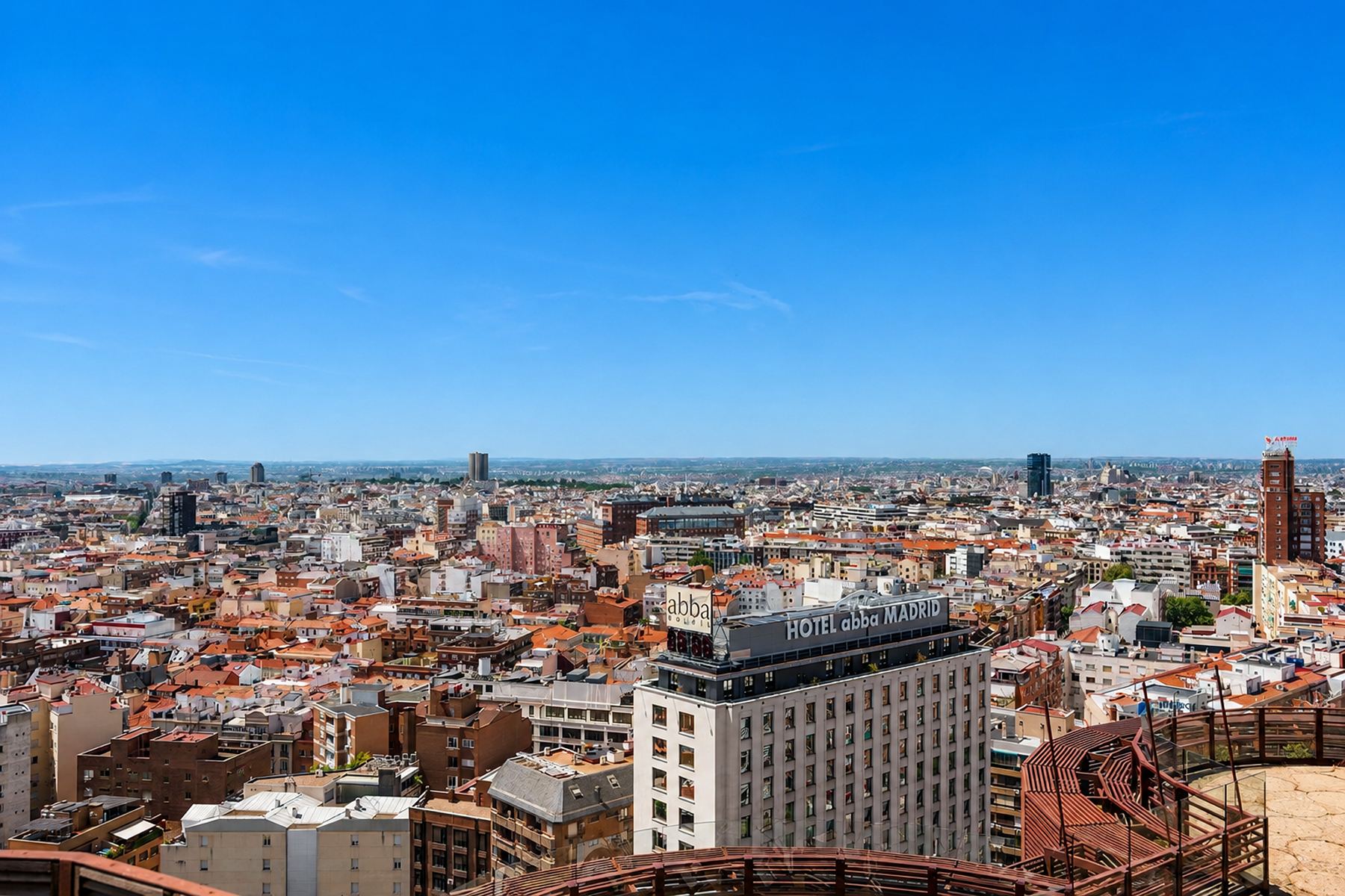  Flat to renovate with pool in Torres Blancas building, Chamartín - 物件實景