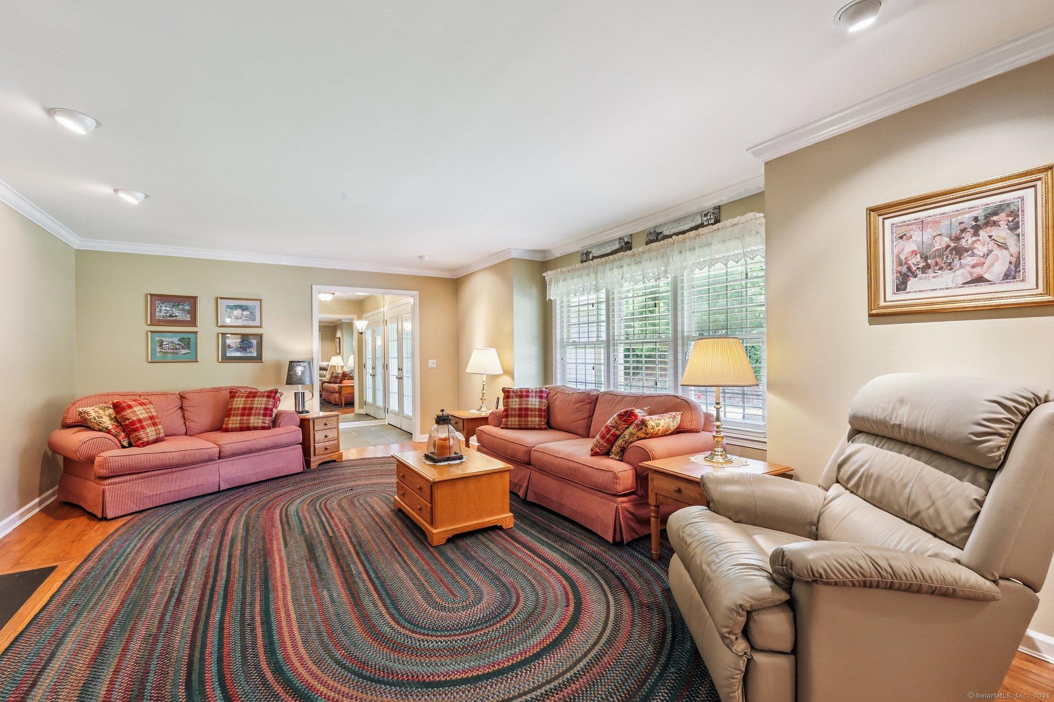 Westbrook, Connecticut, 06498, United States, 5 Bedrooms Bedrooms, ,6 BathroomsBathrooms,Residential,For Sale,1937602