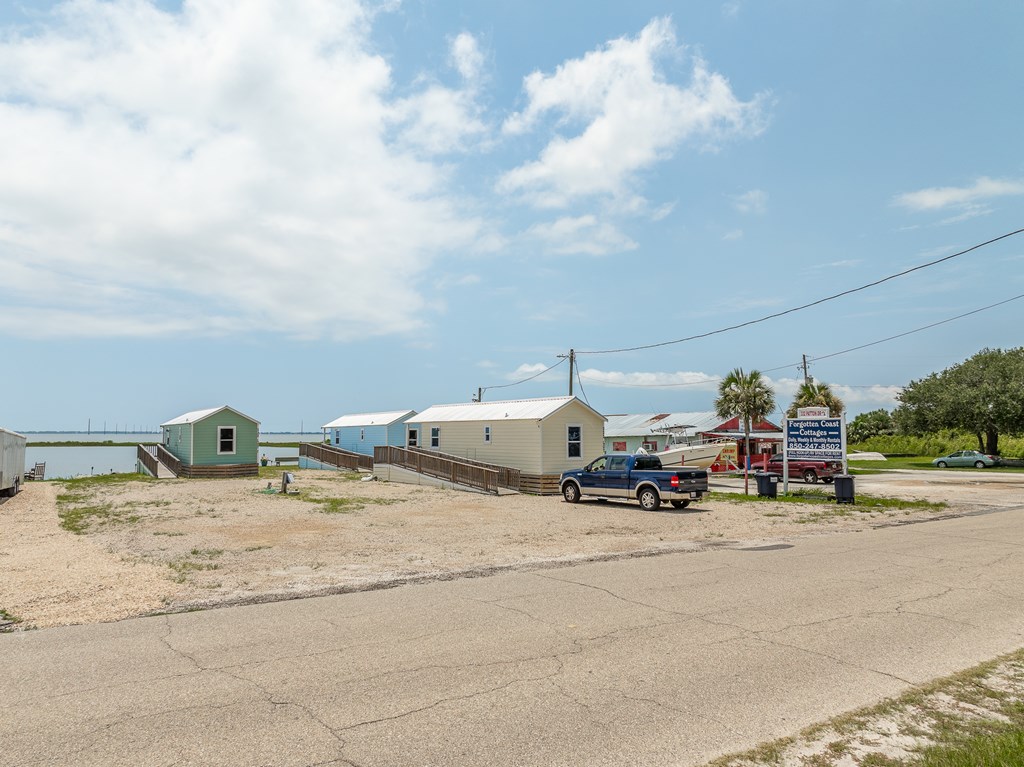 Eastpoint, Florida, 32328, United States, 3 Bedrooms Bedrooms, ,3 BathroomsBathrooms,Residential,For Sale,1920387